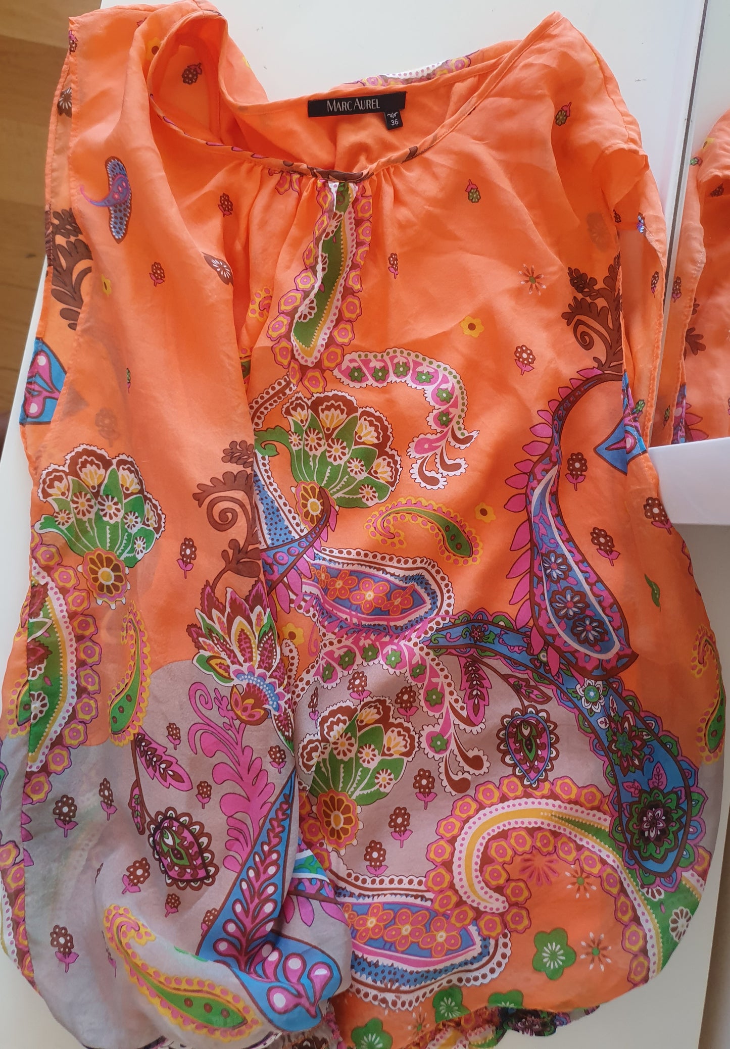 MARC AUREL svilena bluza