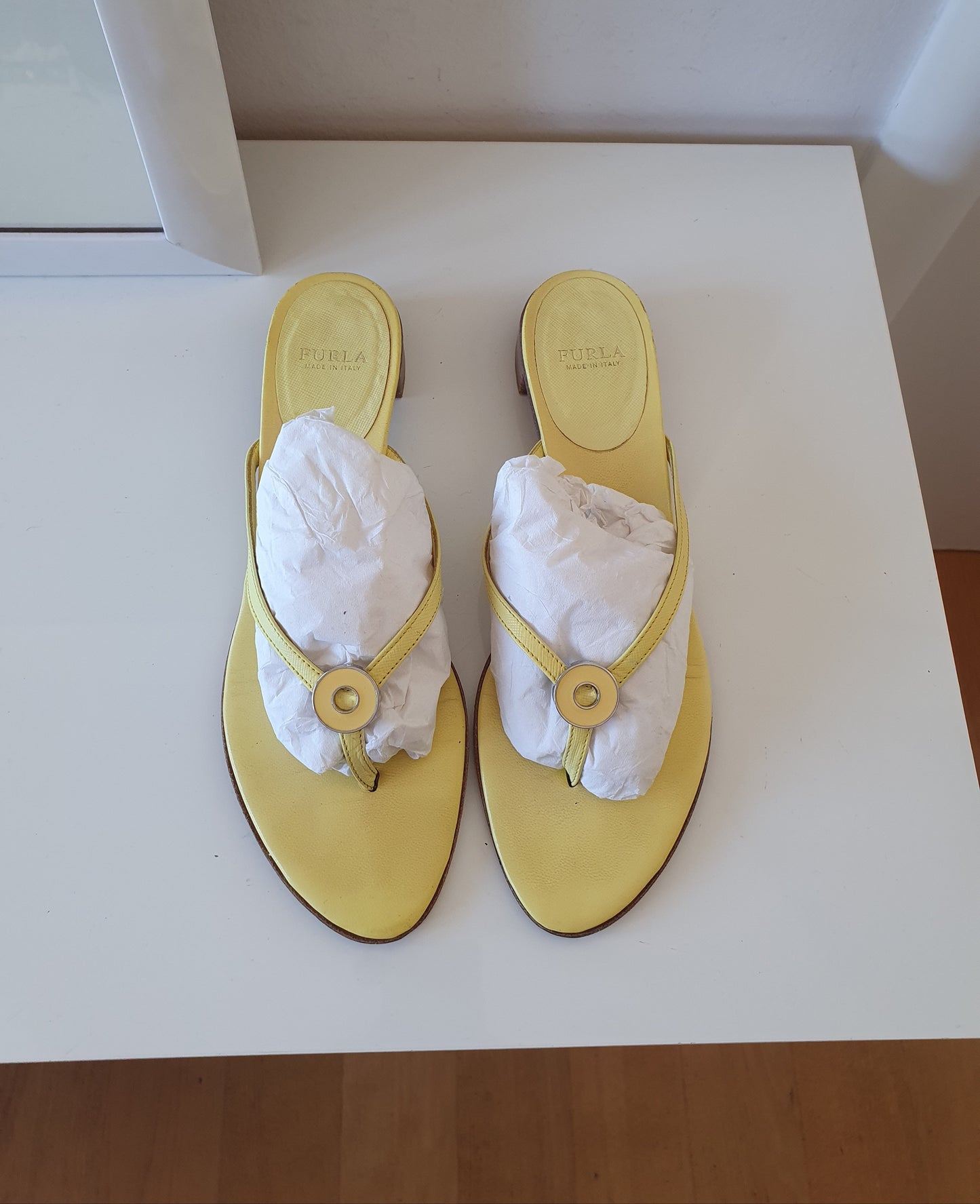 FURLA kožne natikače, broj 40