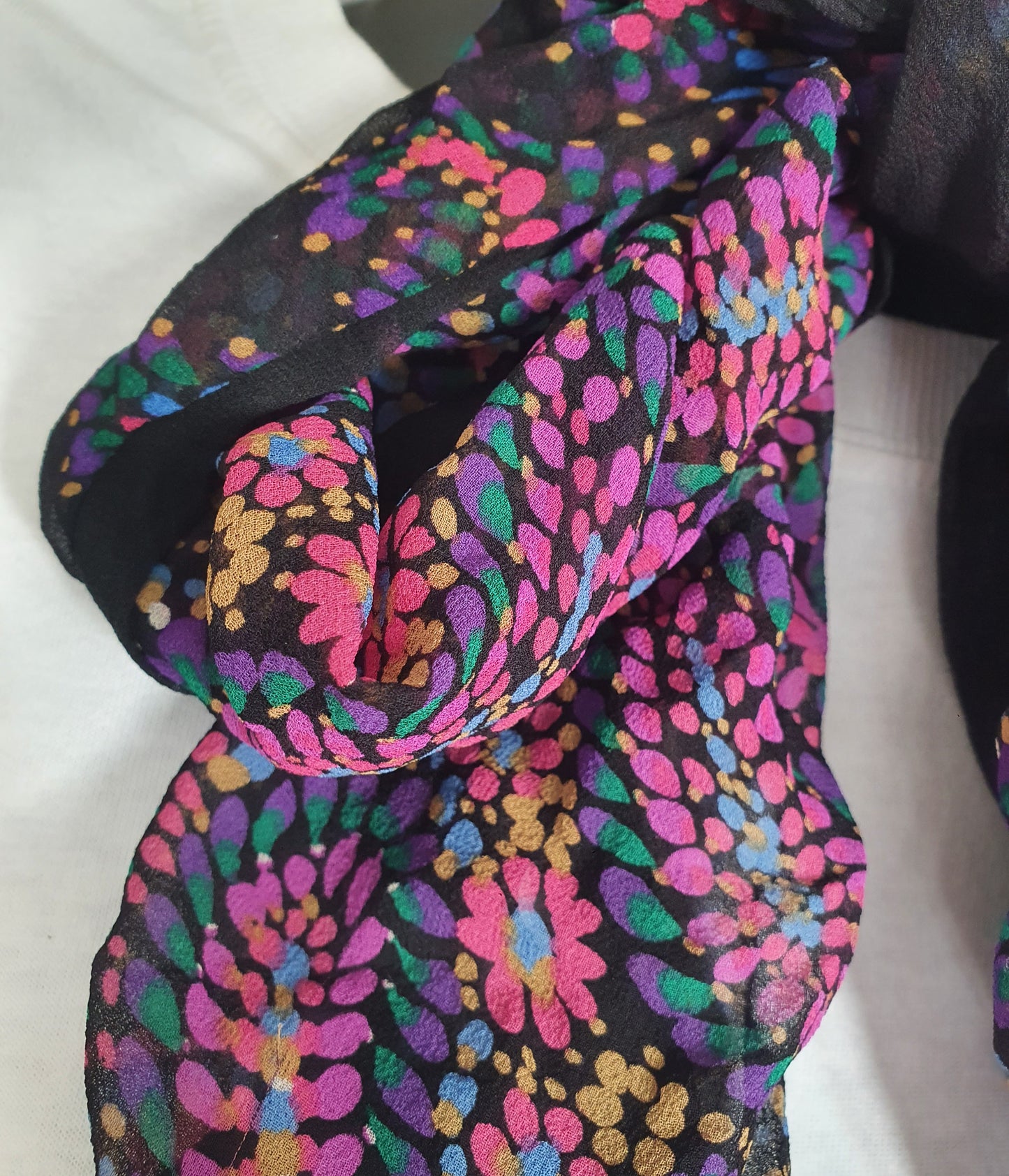 vintage svilena marama