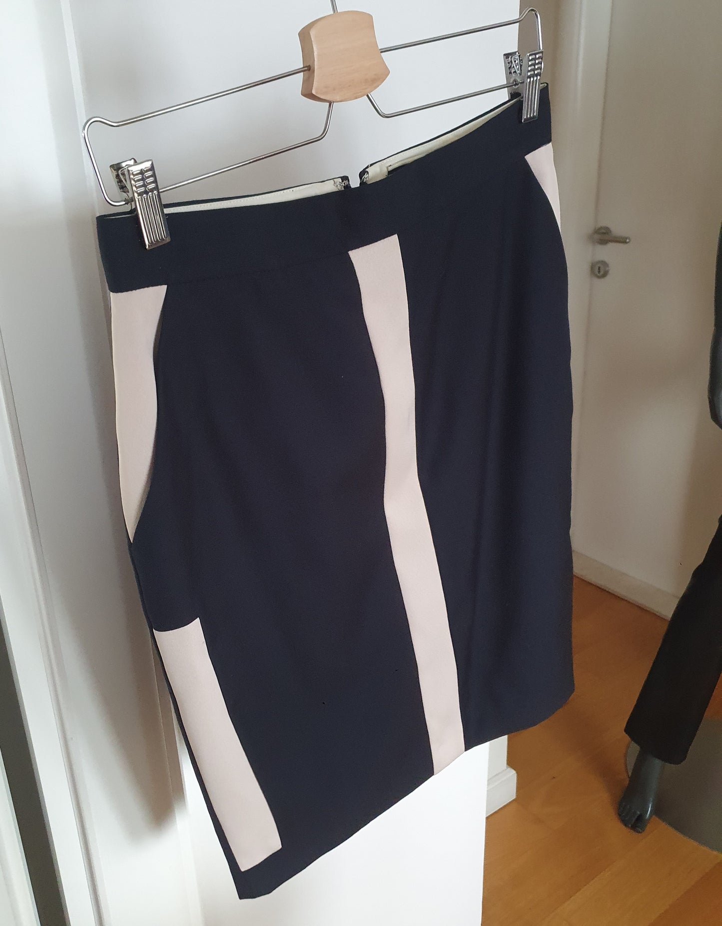 by MALENE BIRGER dizajnerska suknja