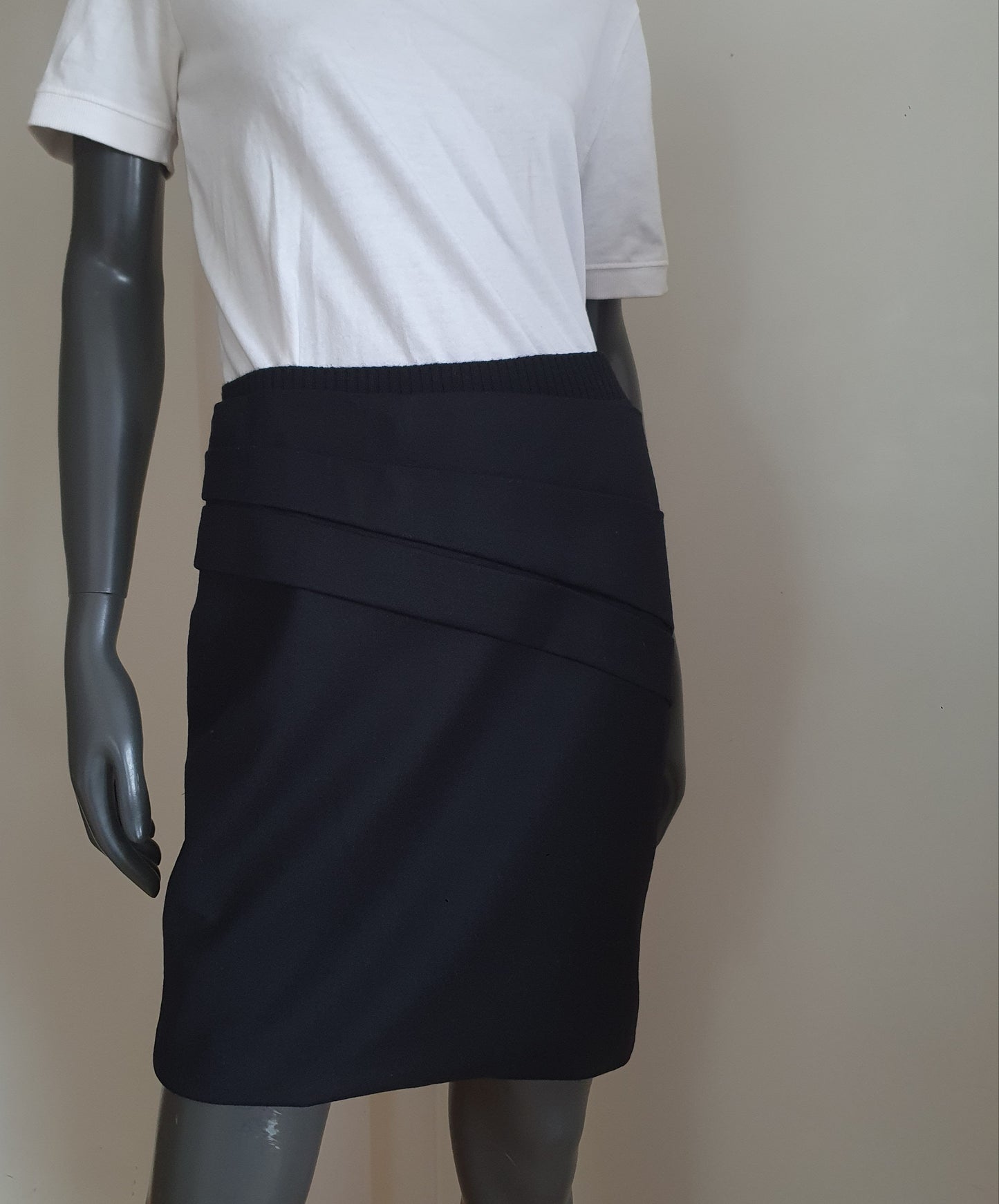 HUGO BOSS suknja