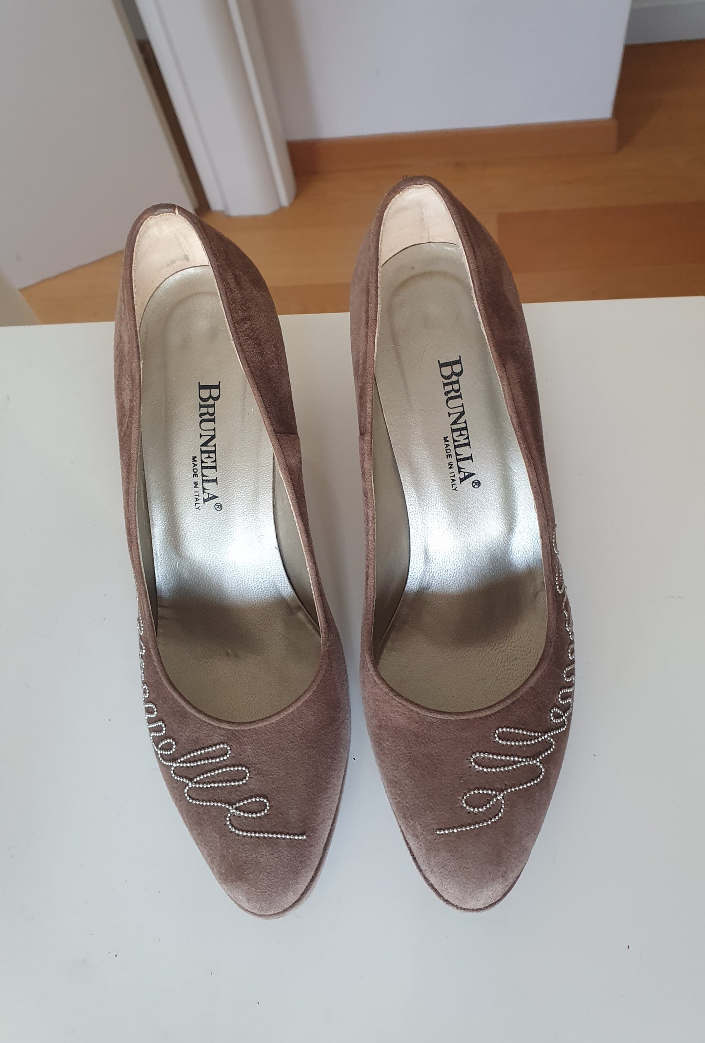 BRUNELLA cipele, brušena koža, broj 38