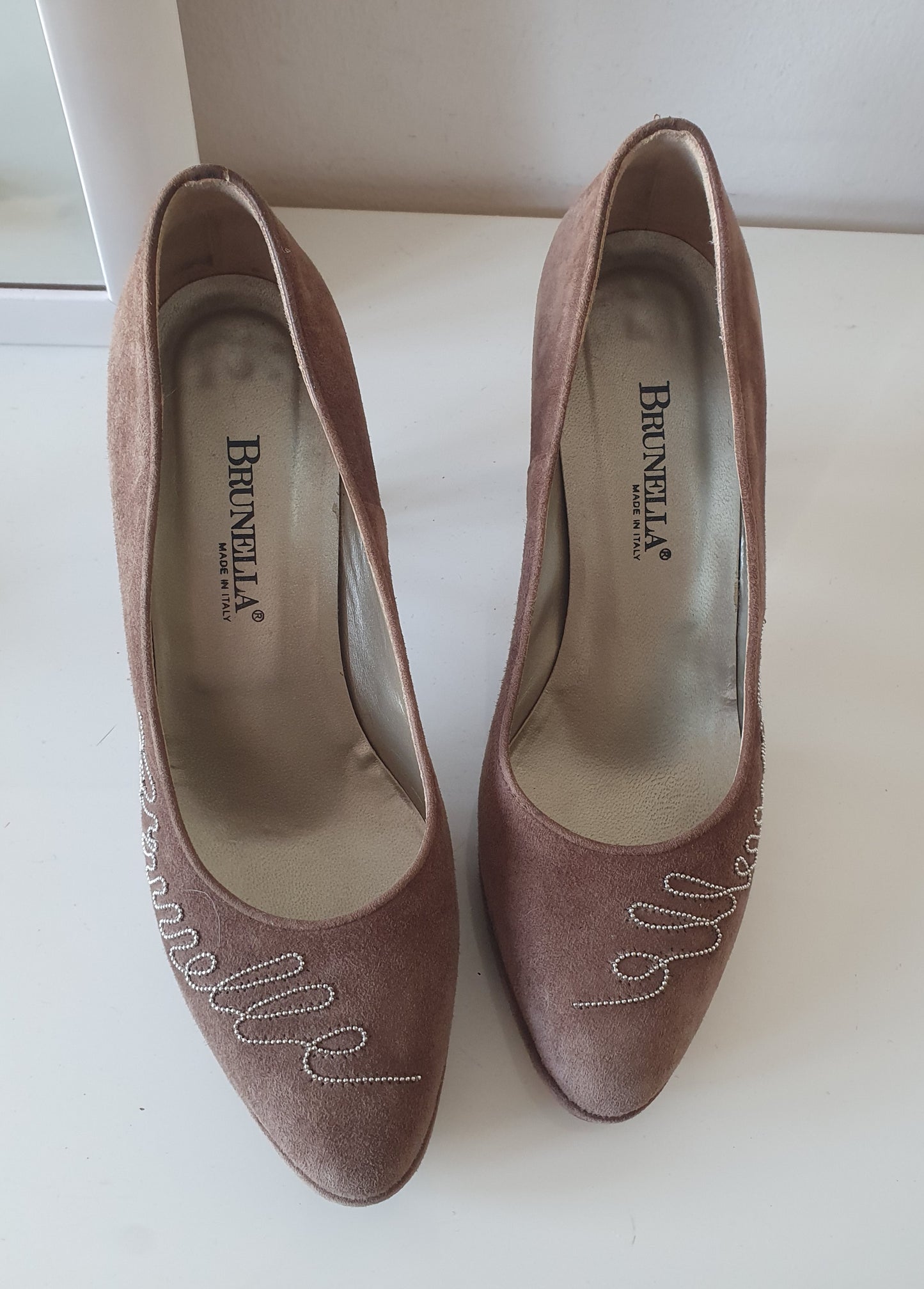 BRUNELLA cipele, brušena koža, broj 38