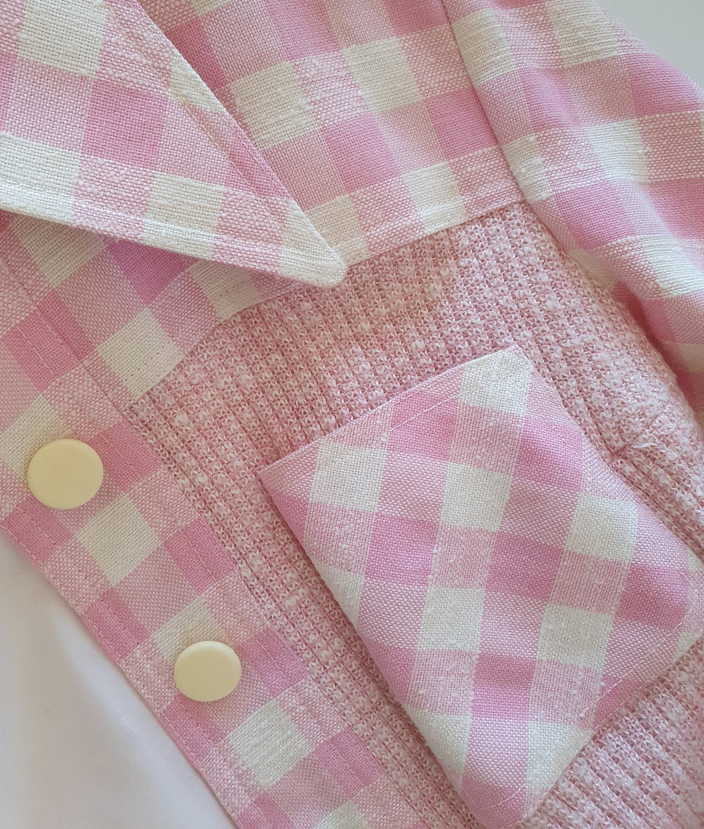 jaknica iz vintage modnog salona, gingham uzorak π