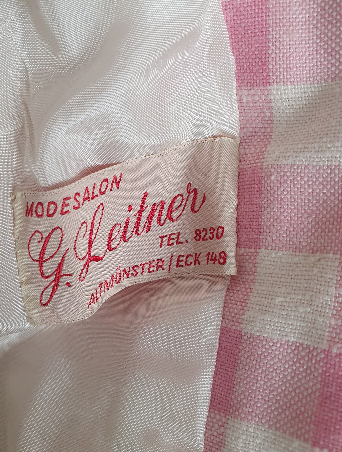 jaknica iz vintage modnog salona, gingham uzorak π