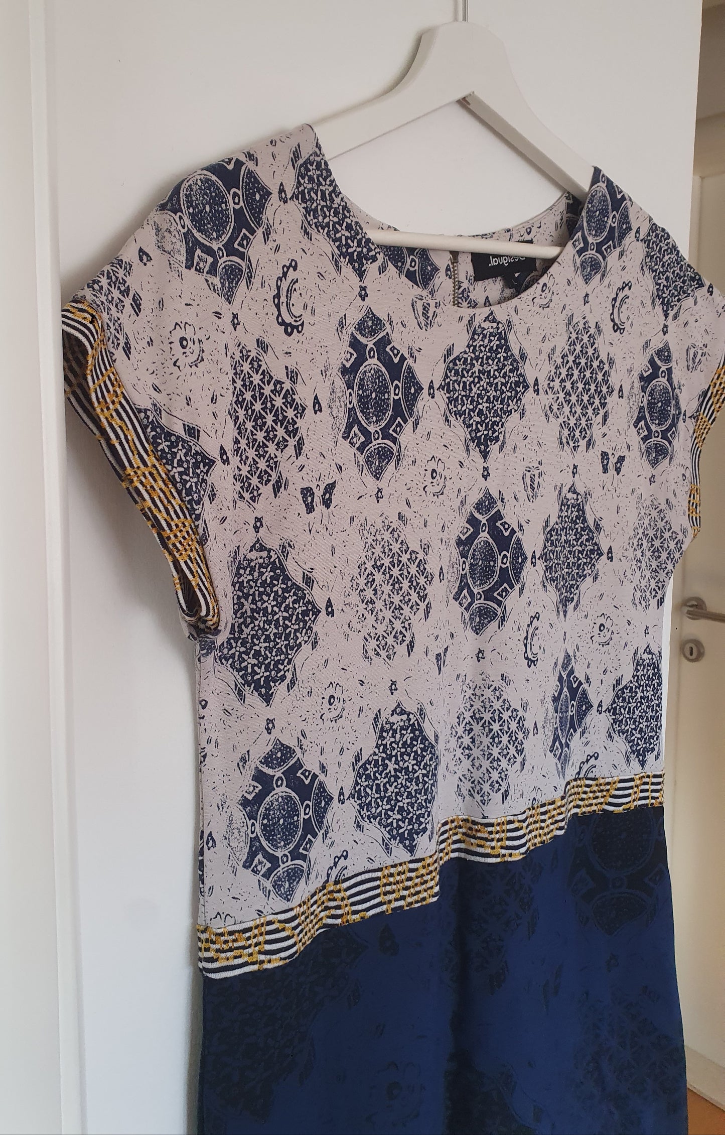 DESIGUAL haljina