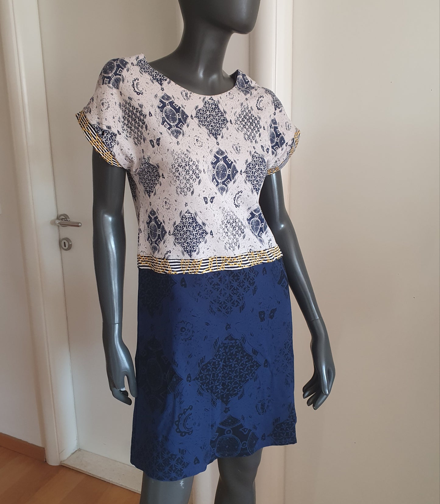 DESIGUAL haljina