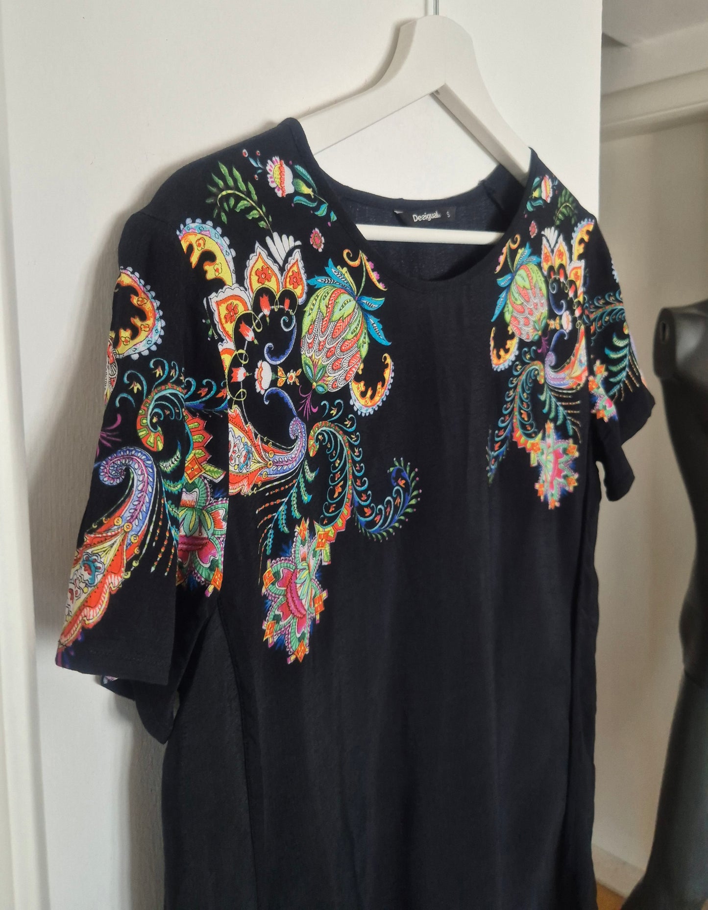 DESIGUAL crno-šarena bluza, viskoza
