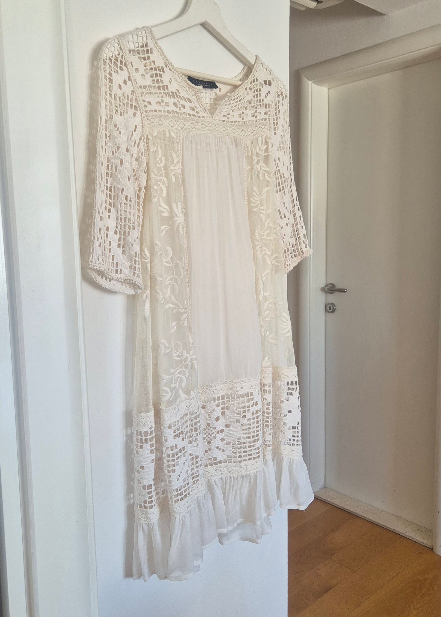 TWINSET bijela haljina