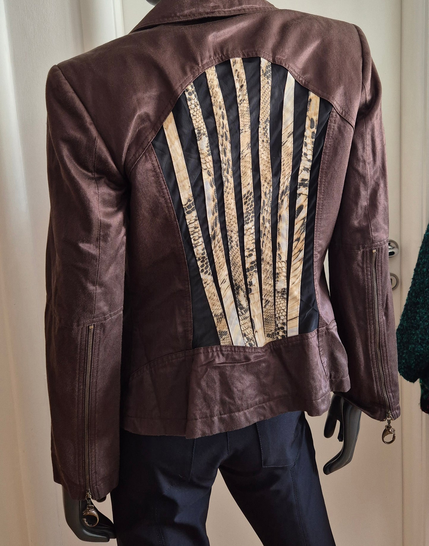 ROBERTO CAVALLI fantastična jakna