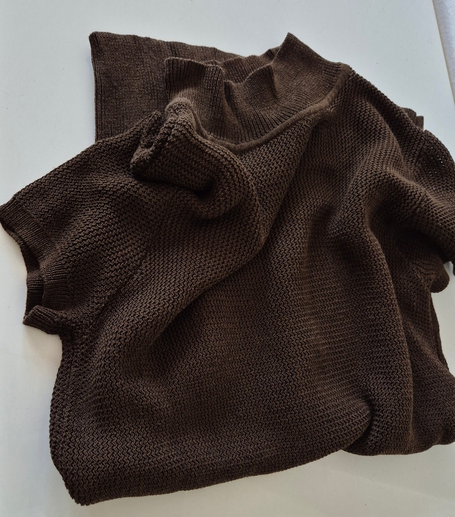 LIZ CLAIBORNE dizajnerski smeđi zanimljivo pleteni top, novo