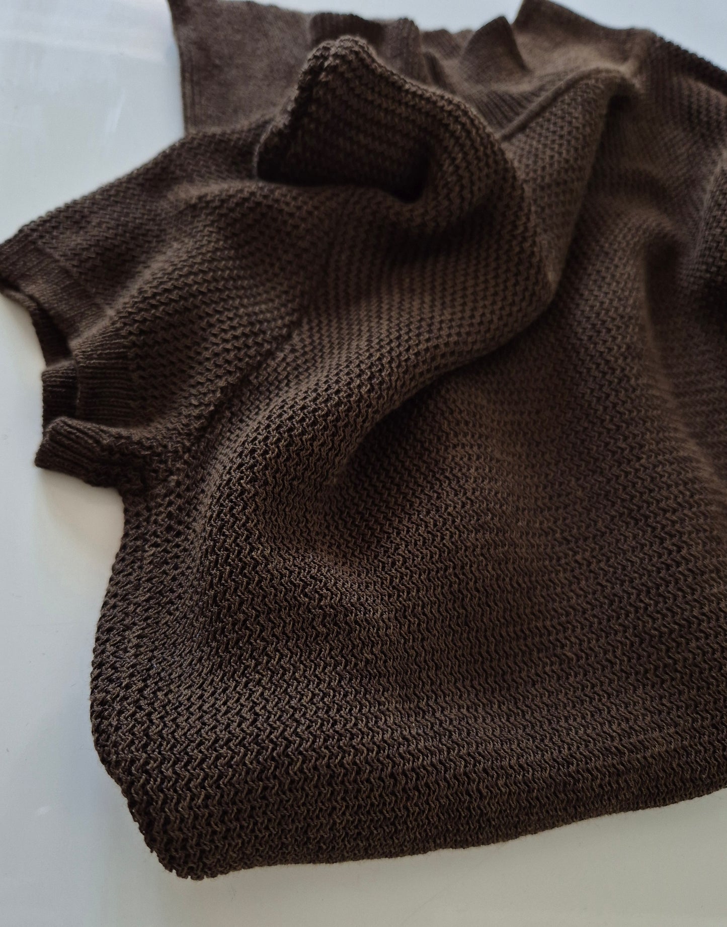 LIZ CLAIBORNE dizajnerski smeđi zanimljivo pleteni top, novo
