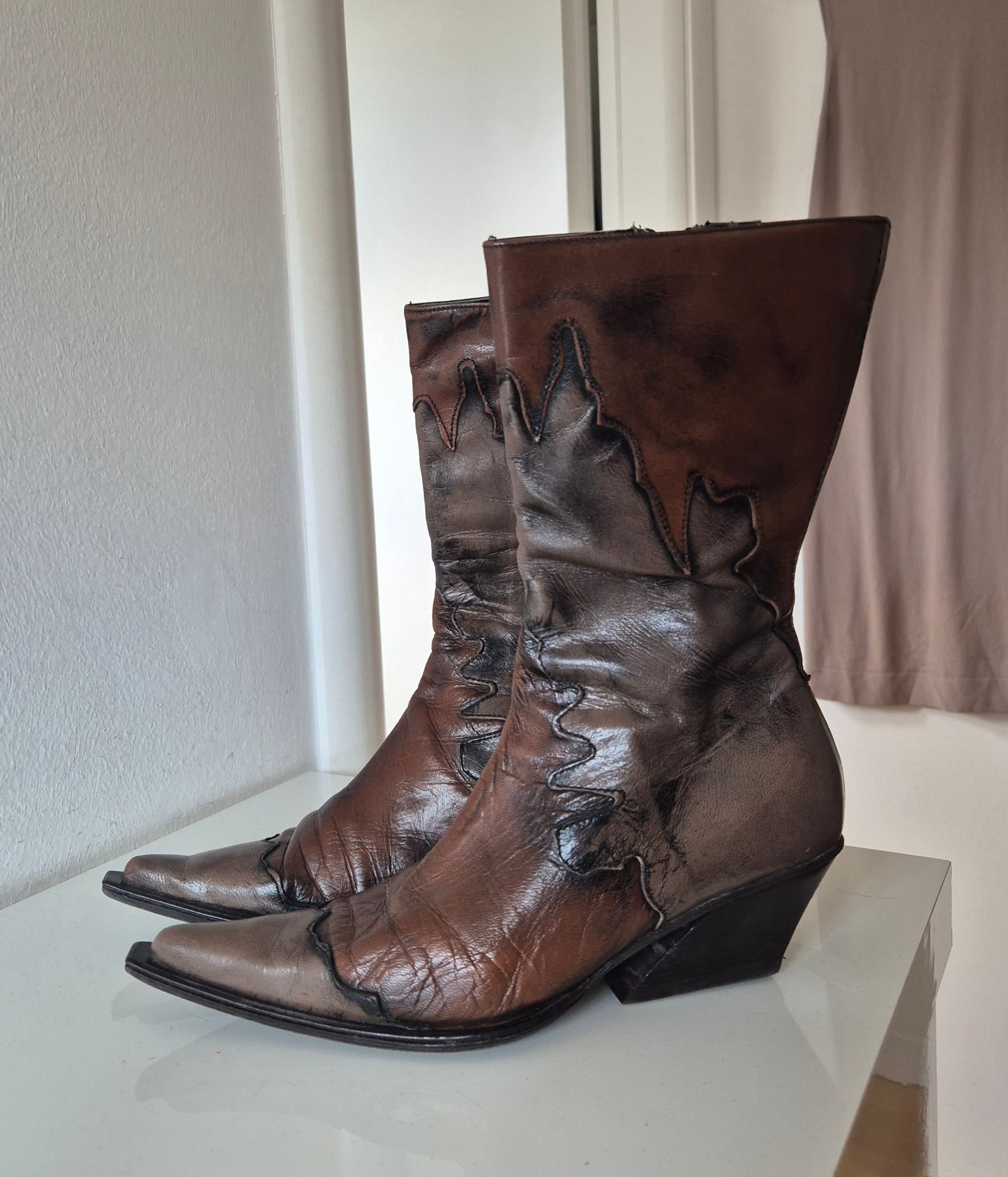 vintage kaubojke, koža, broj 37