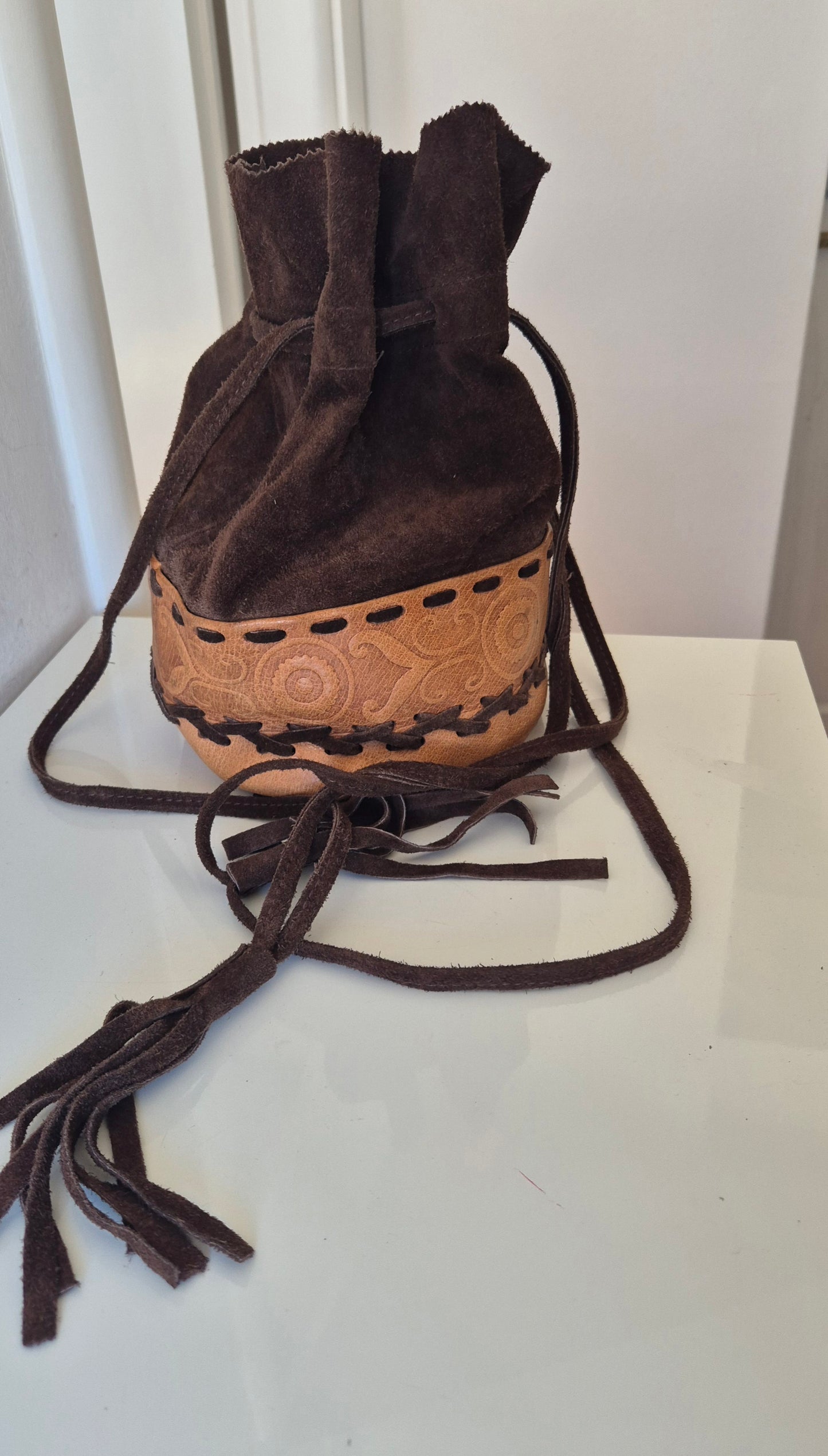 vintage orijentalna bucket torba, koža i brušena koža