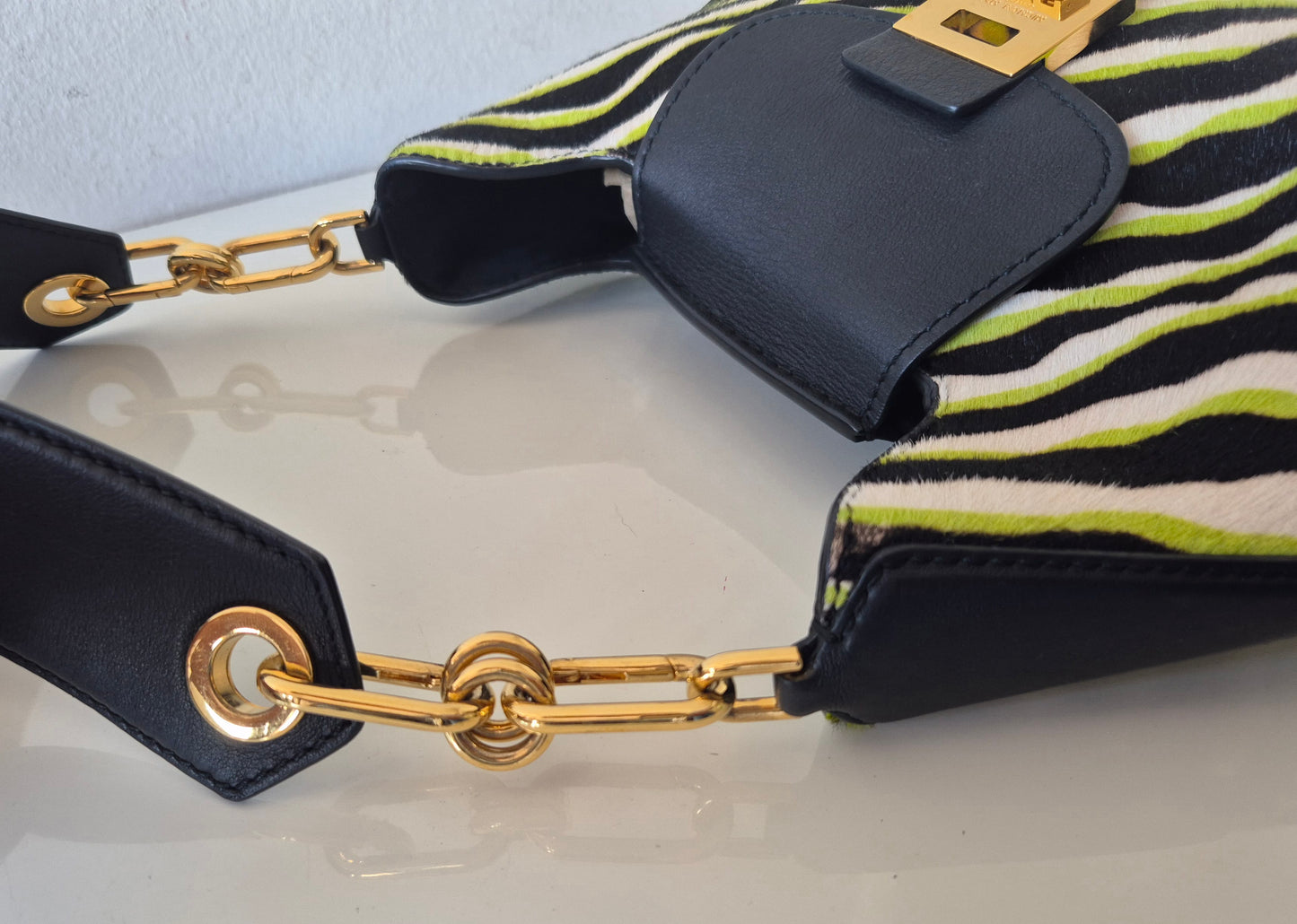 MICHAEL KORS torba, koža i dlaka
