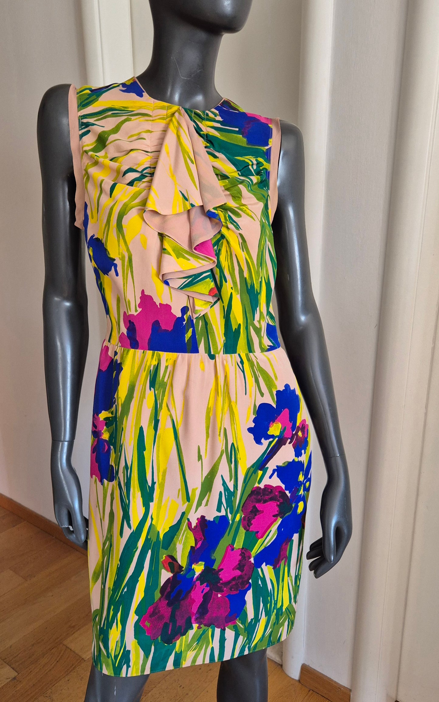 BLUMARINE haljina, 100% svila, nova