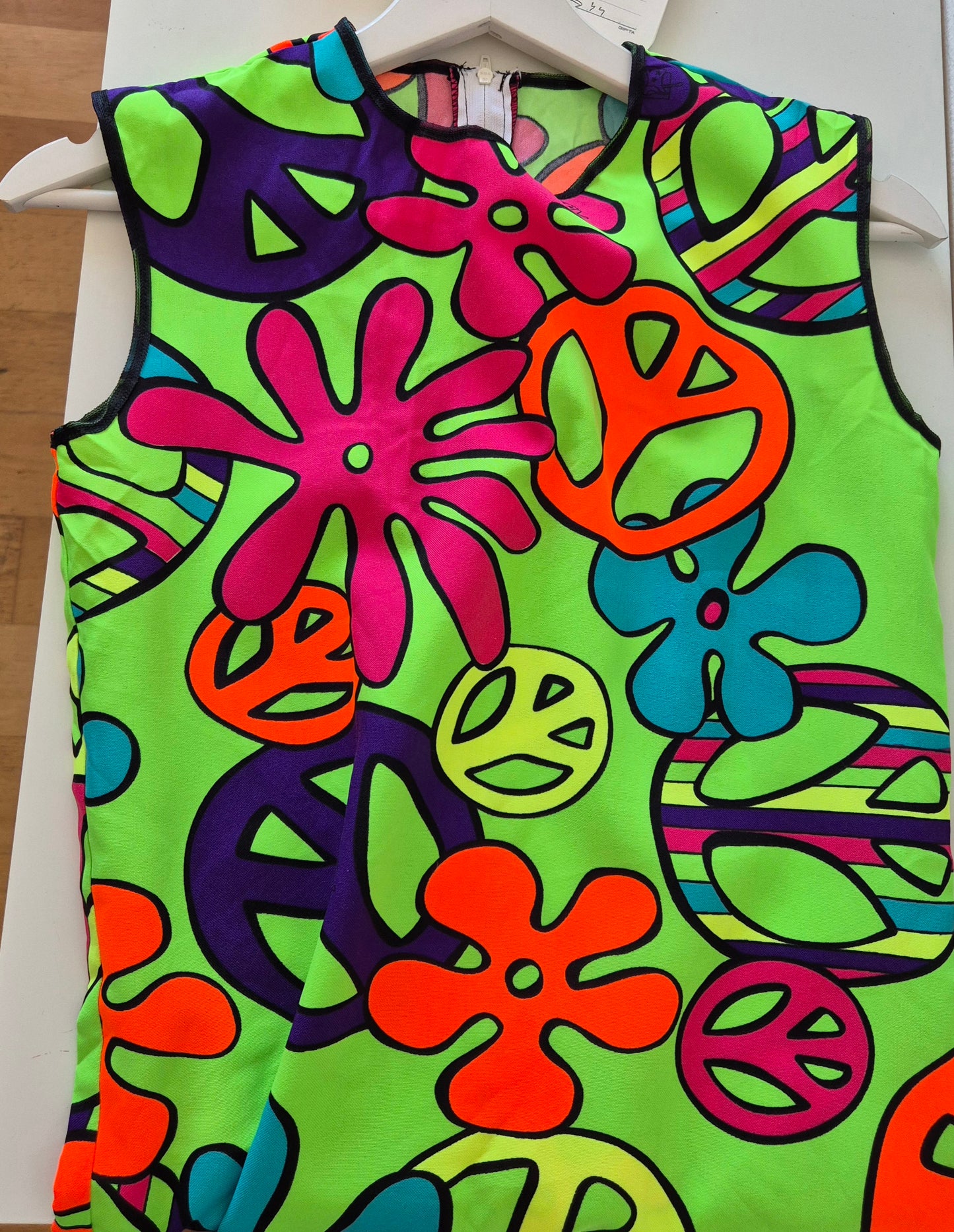 vintage haljina fantastičnog uzorka ☮️✌️💜