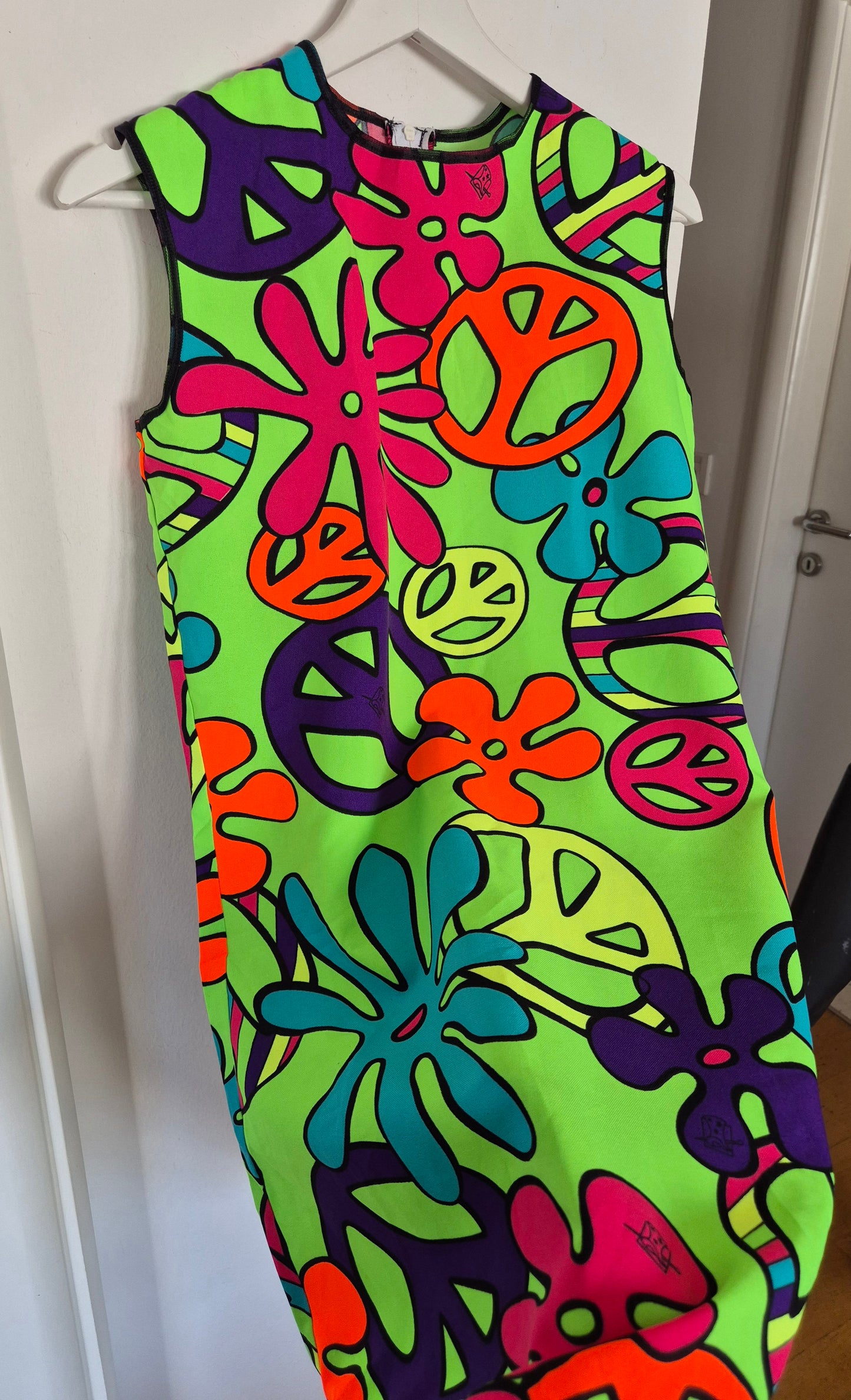 vintage haljina fantastičnog uzorka ☮️✌️💜