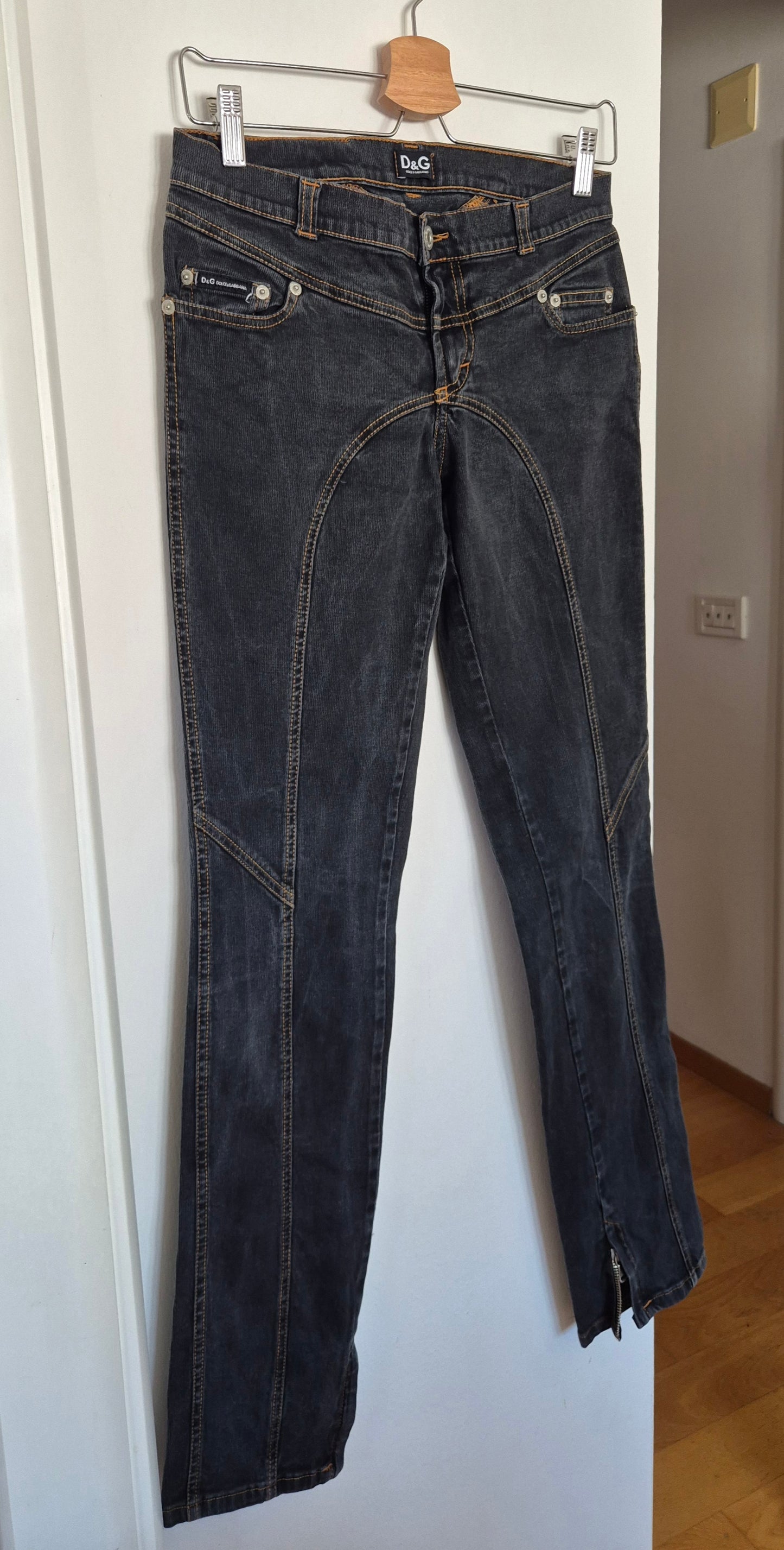 DOLCE & GABBANA tamnosive hlače