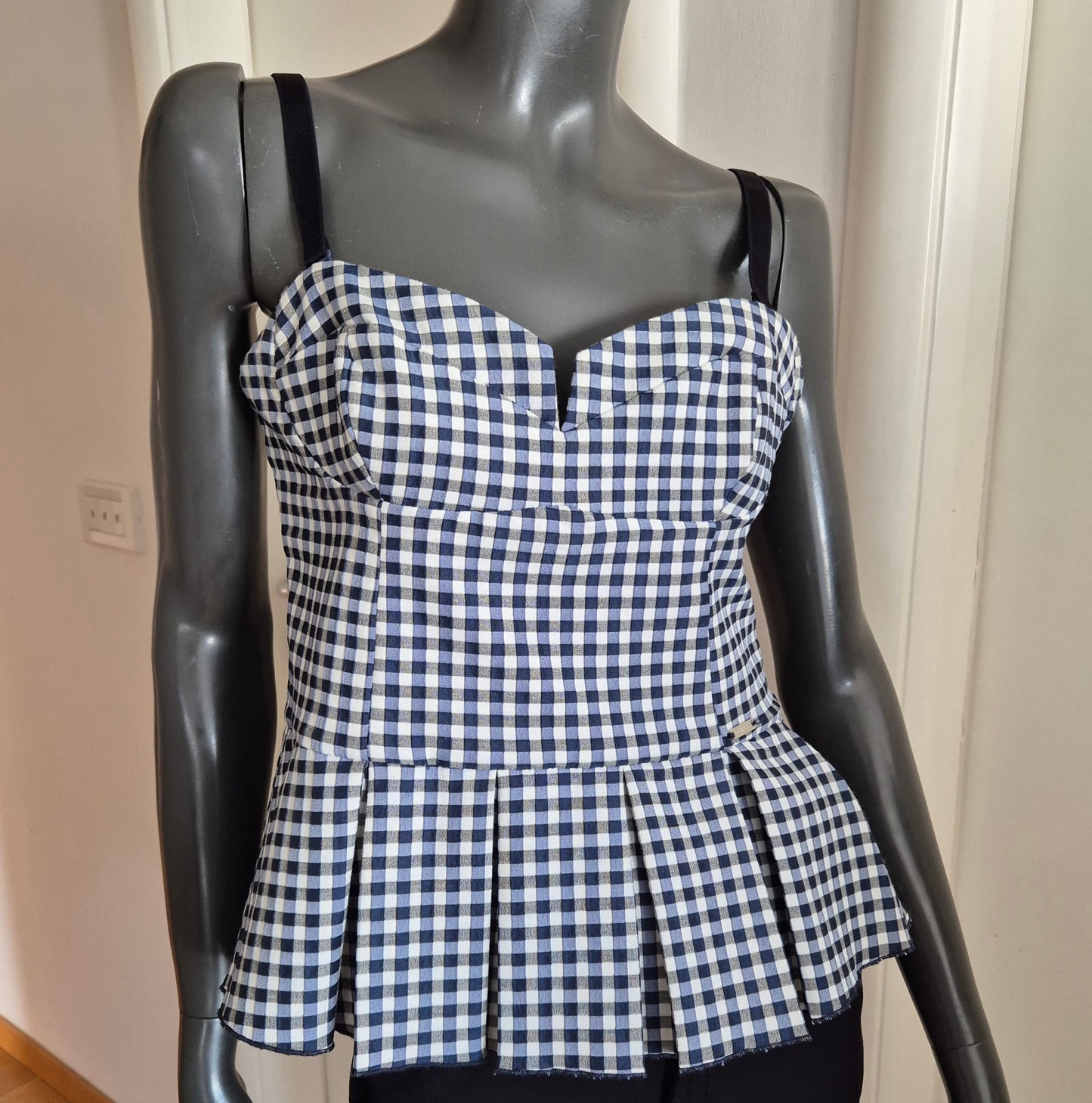GUESS gingham top, novi