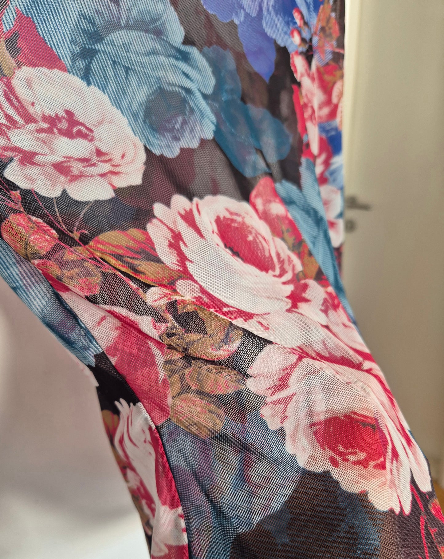 GUESS mesh top/majica cvjetnog uzorka