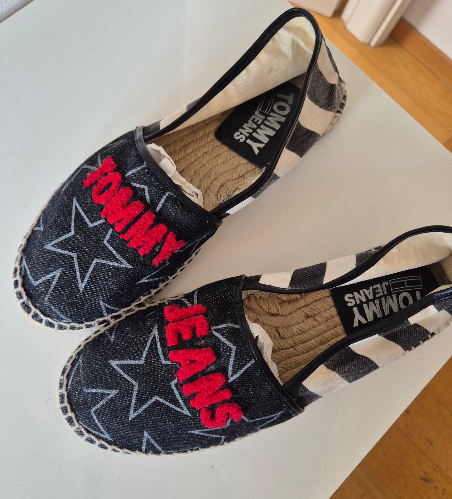TOMMY HILFIGER espadrile, broj 40