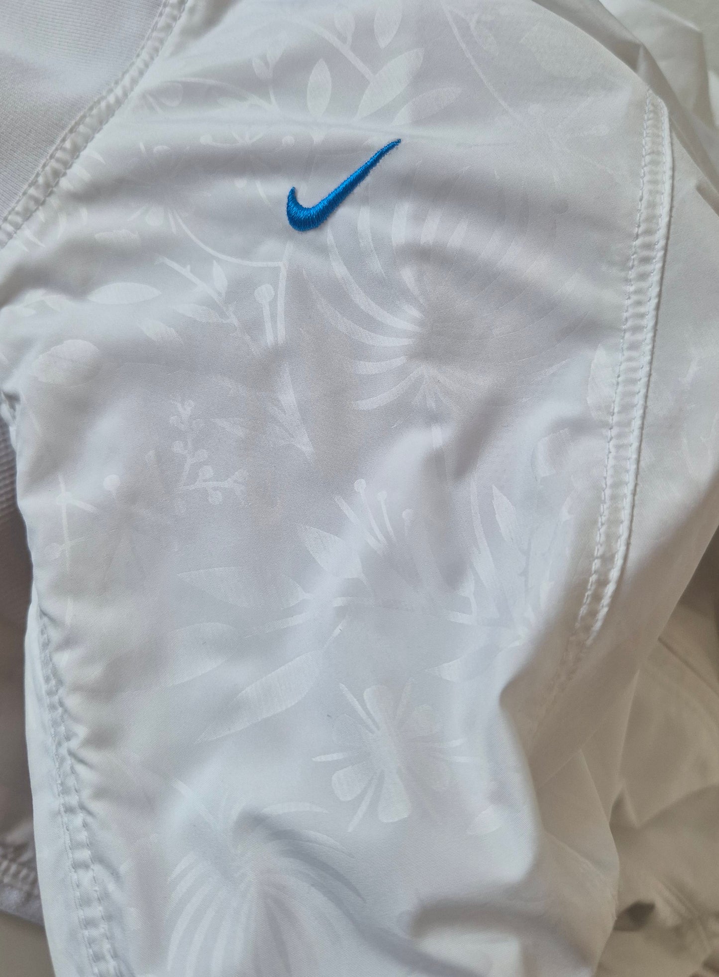 NIKE lightweight jakna, nova