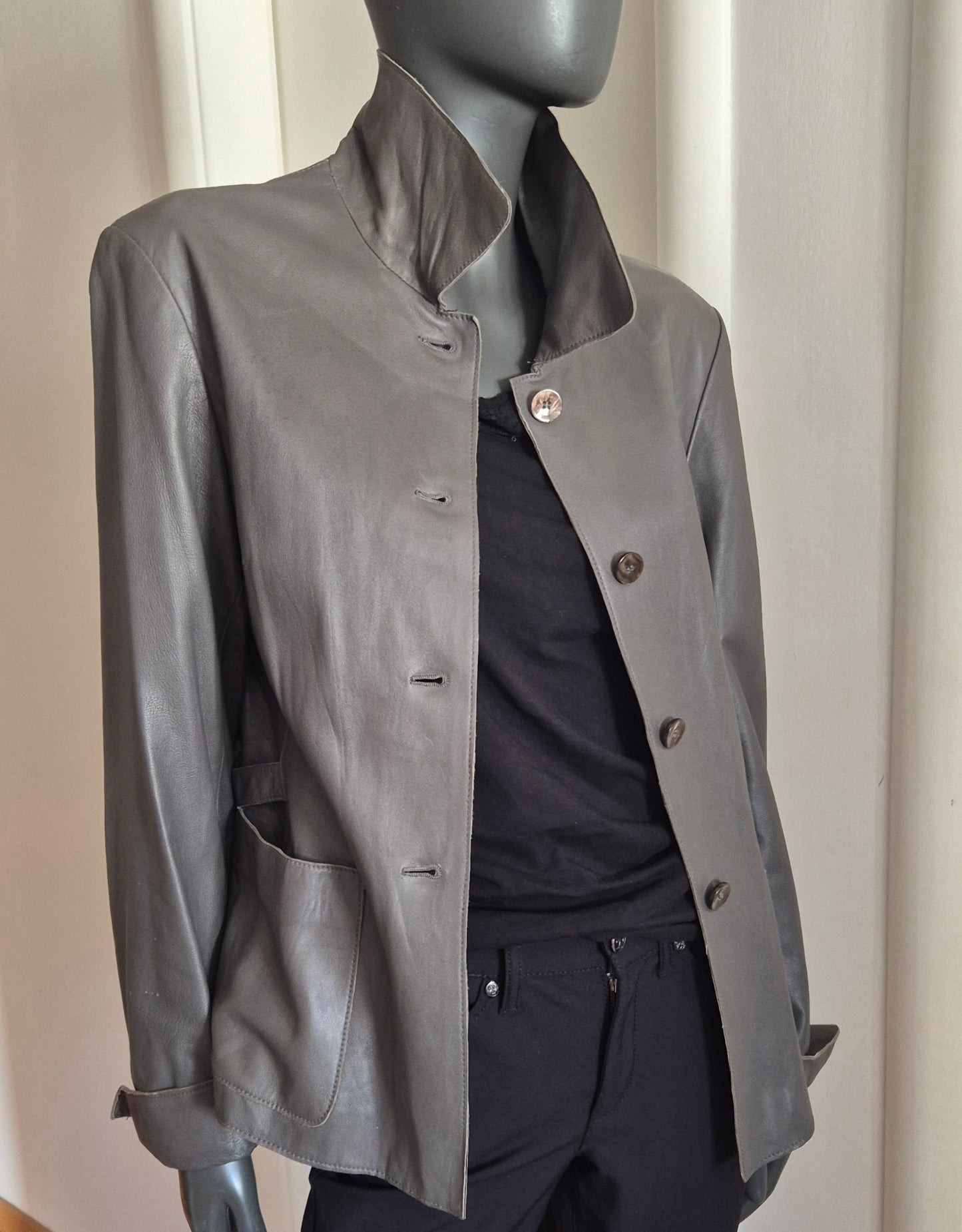 JONES NEW YORK siva jakna, koža 🩶