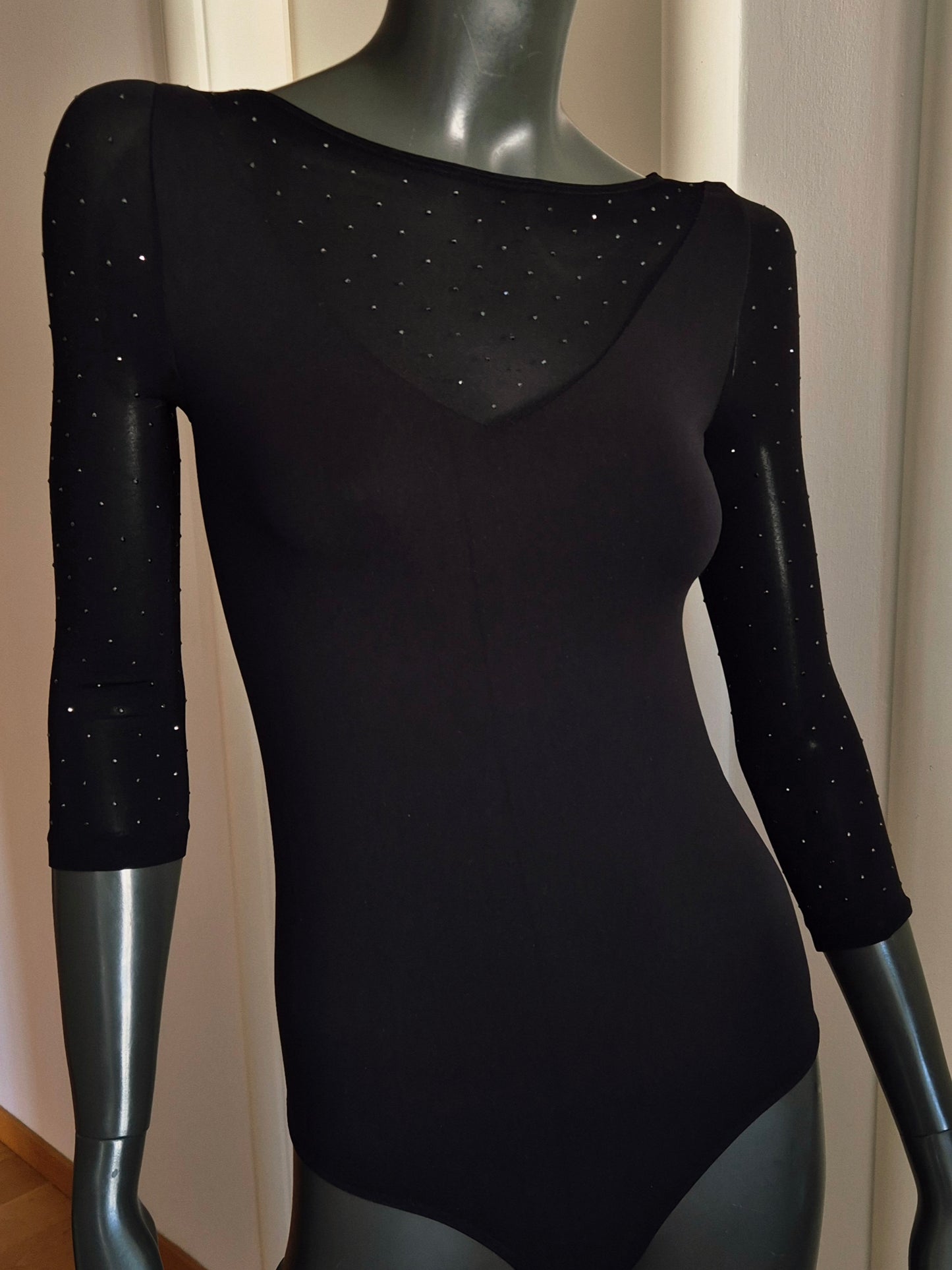 WOLFORD body