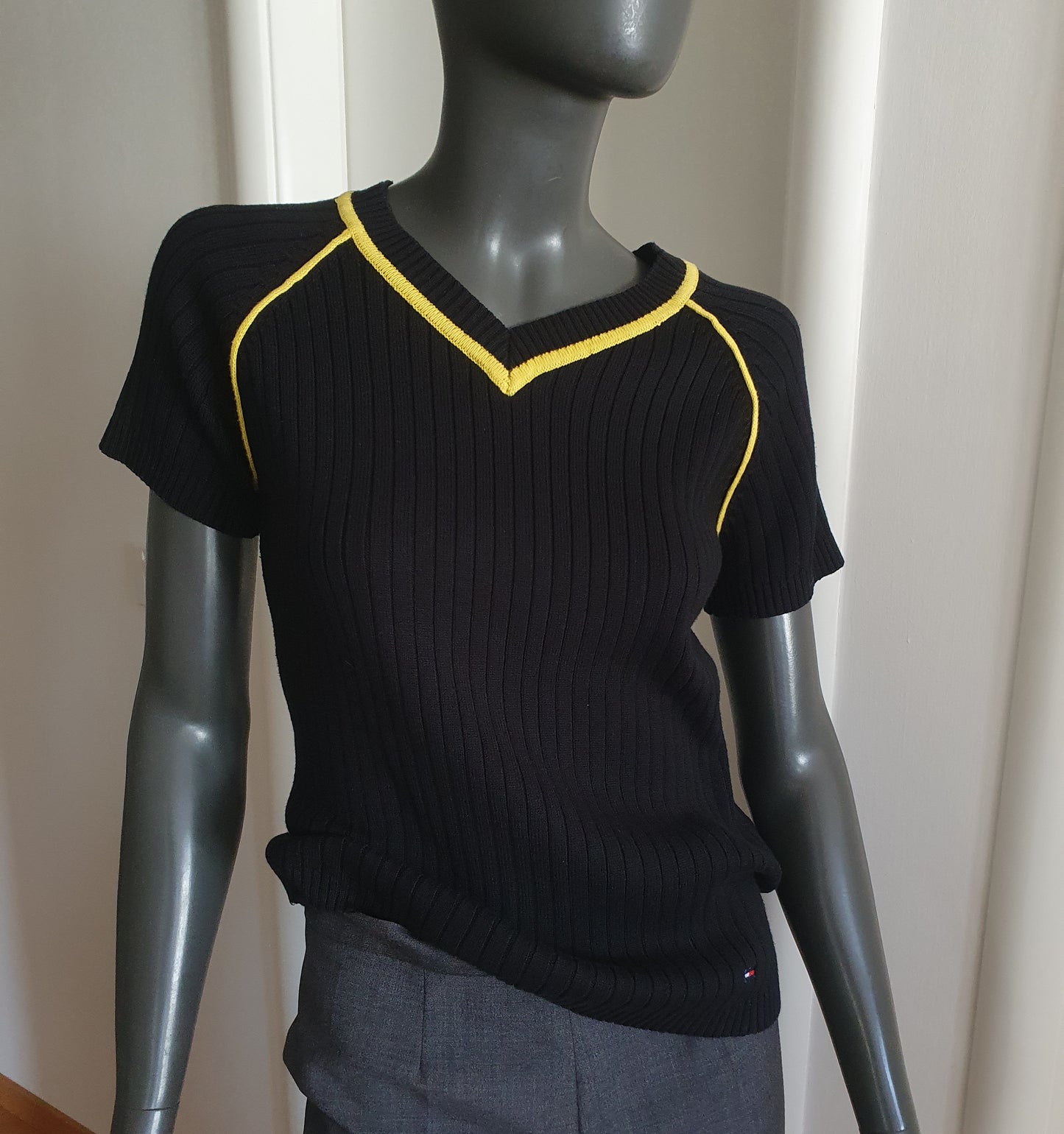 TOMMY HILFIGER rebrasti pleteni top, pamuk