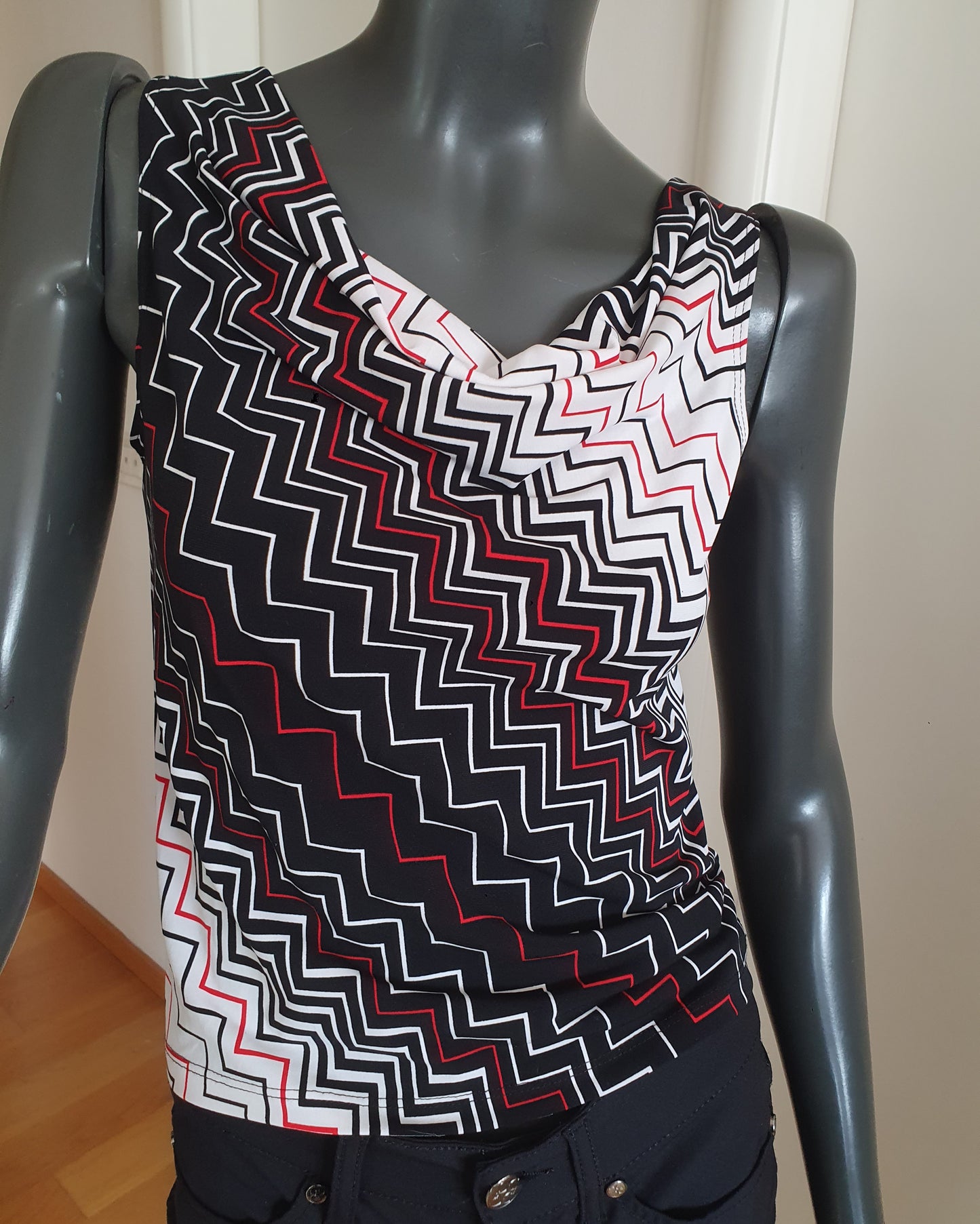 CHEROY vintage zig-zag top