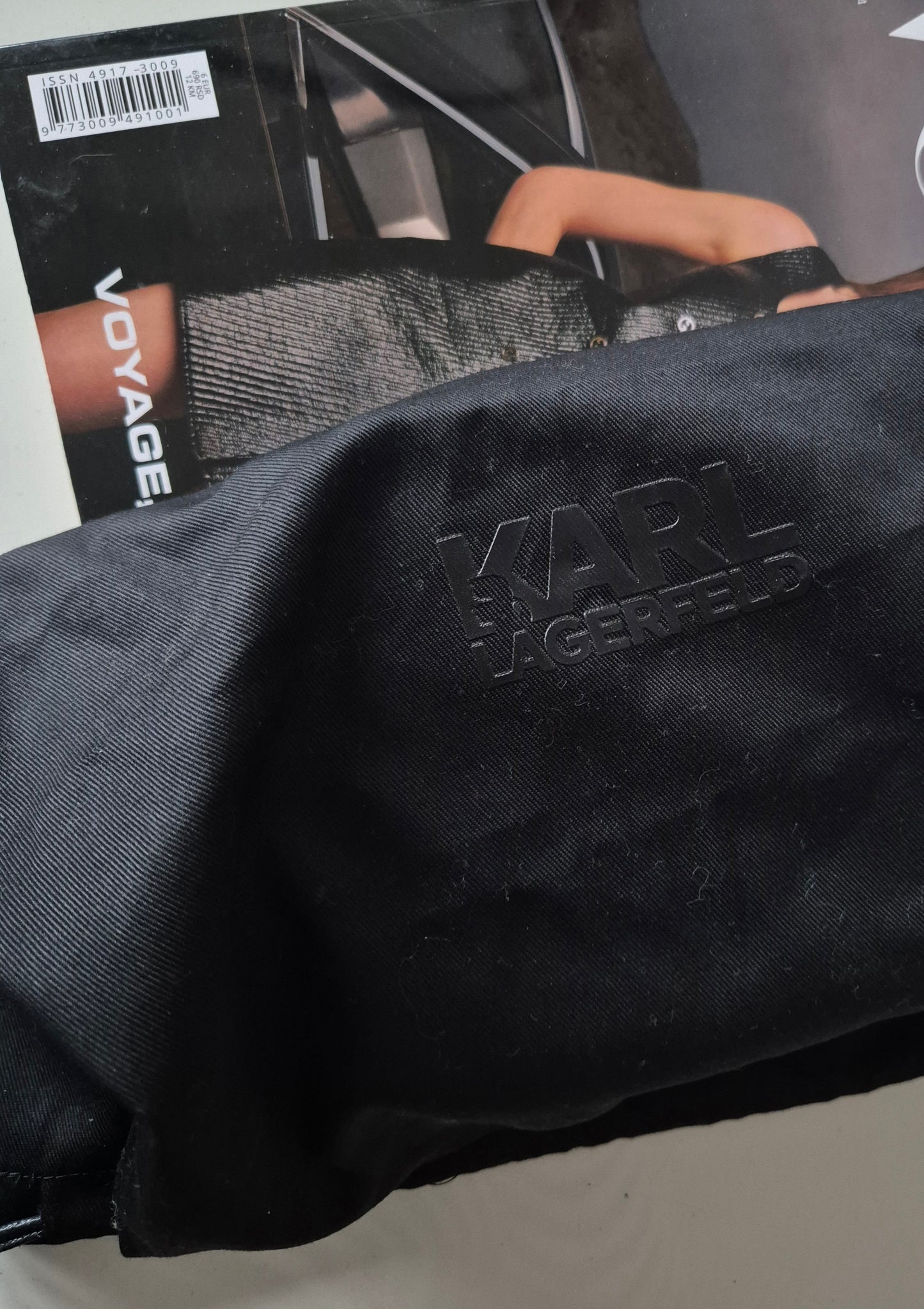 KARL LAGERFELD clutch torba 🖤, nosiva na dvije strane, nova