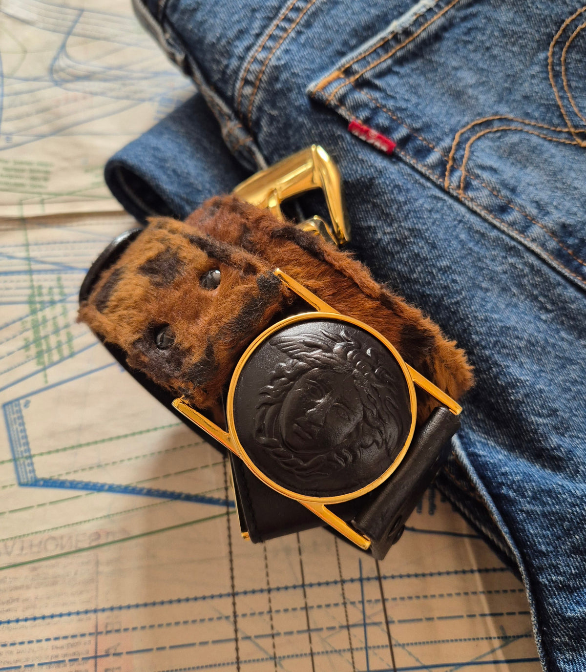 VERSACE (GIANNI VERSACE) vintage remen, koža i imitacija krzna), raritet 🐆🔥