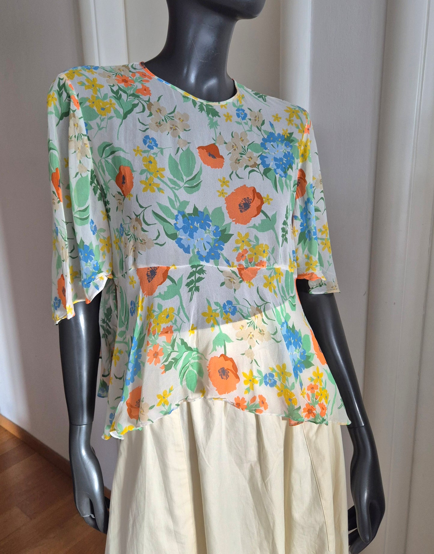 romantična bluza posebnog kroja 🌸