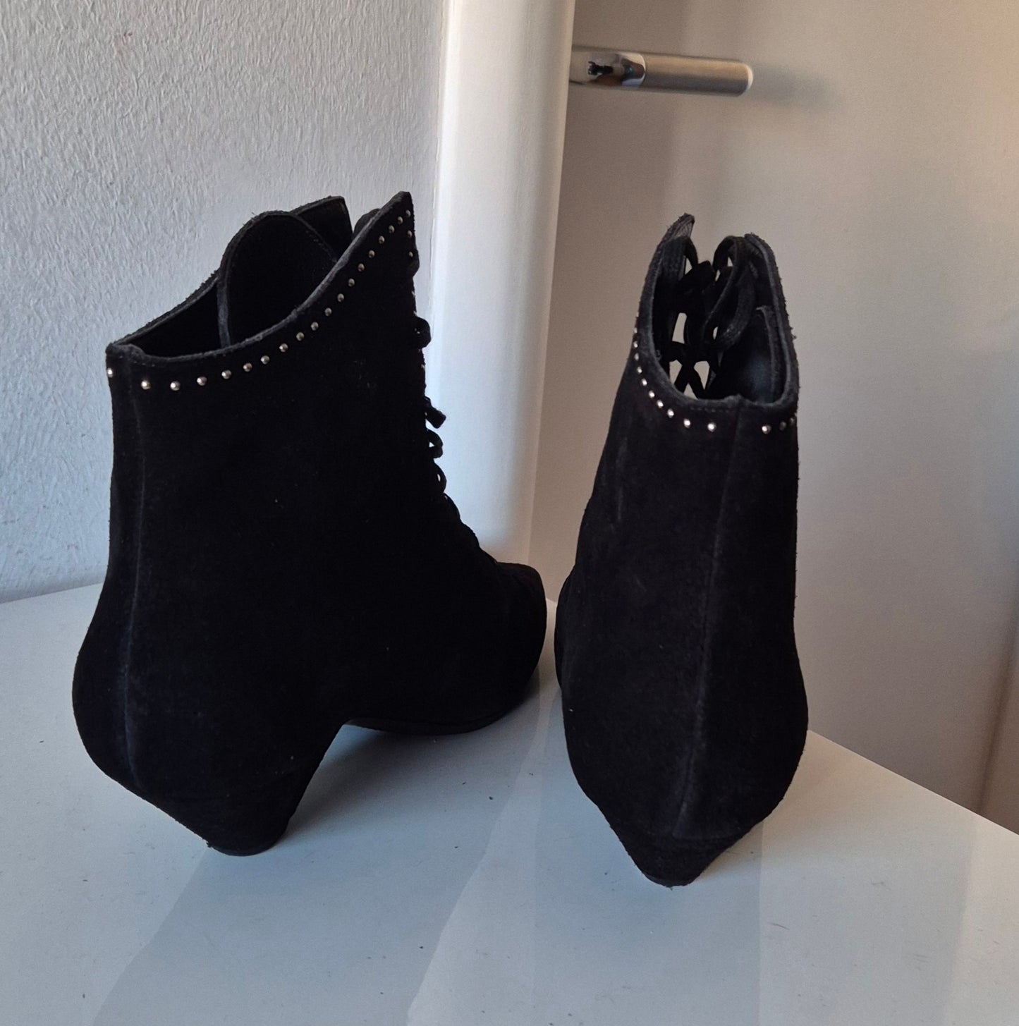 SAINT LAURENT čizme, brušena koža, 38.5