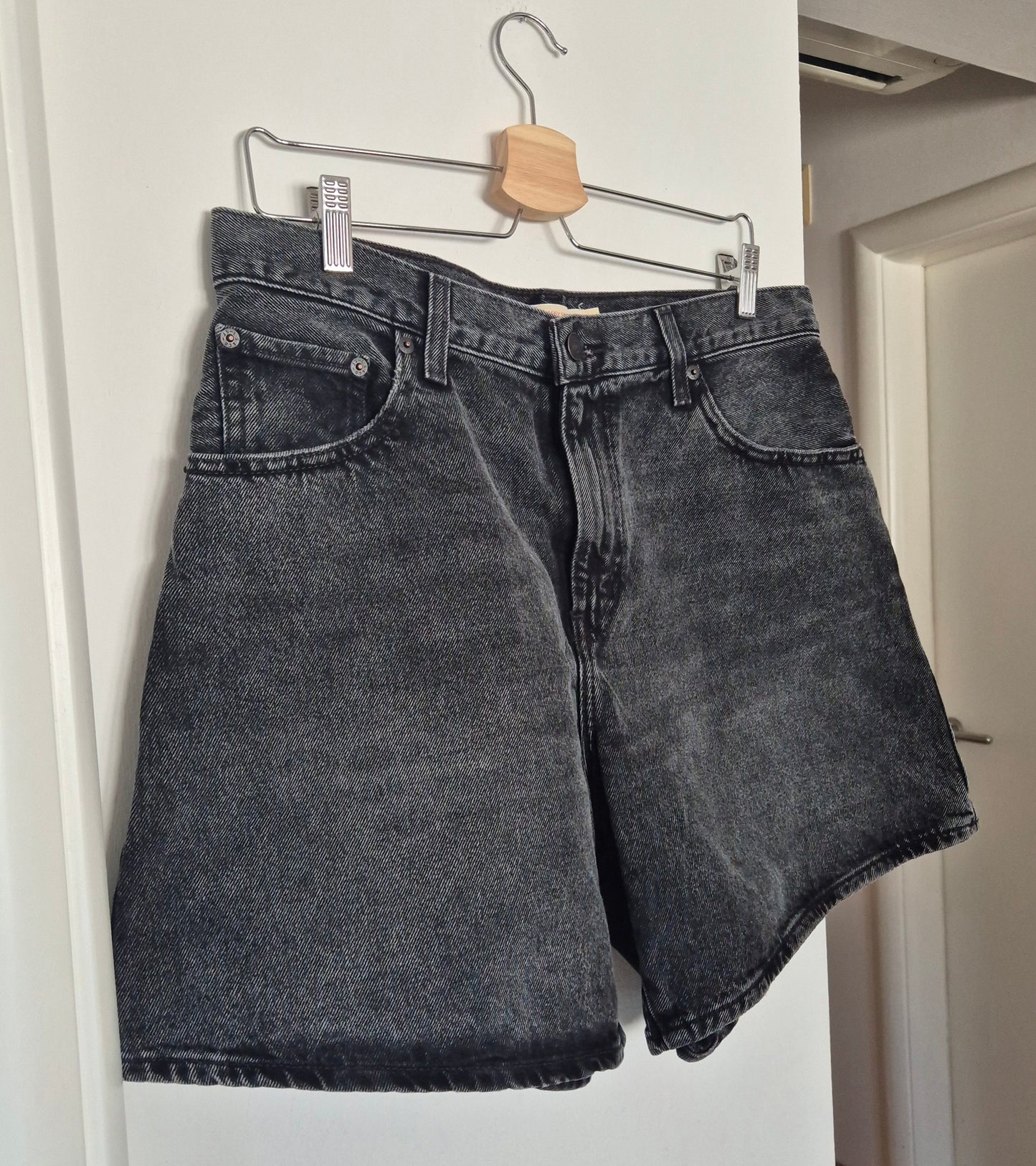 LEVI'S shorts