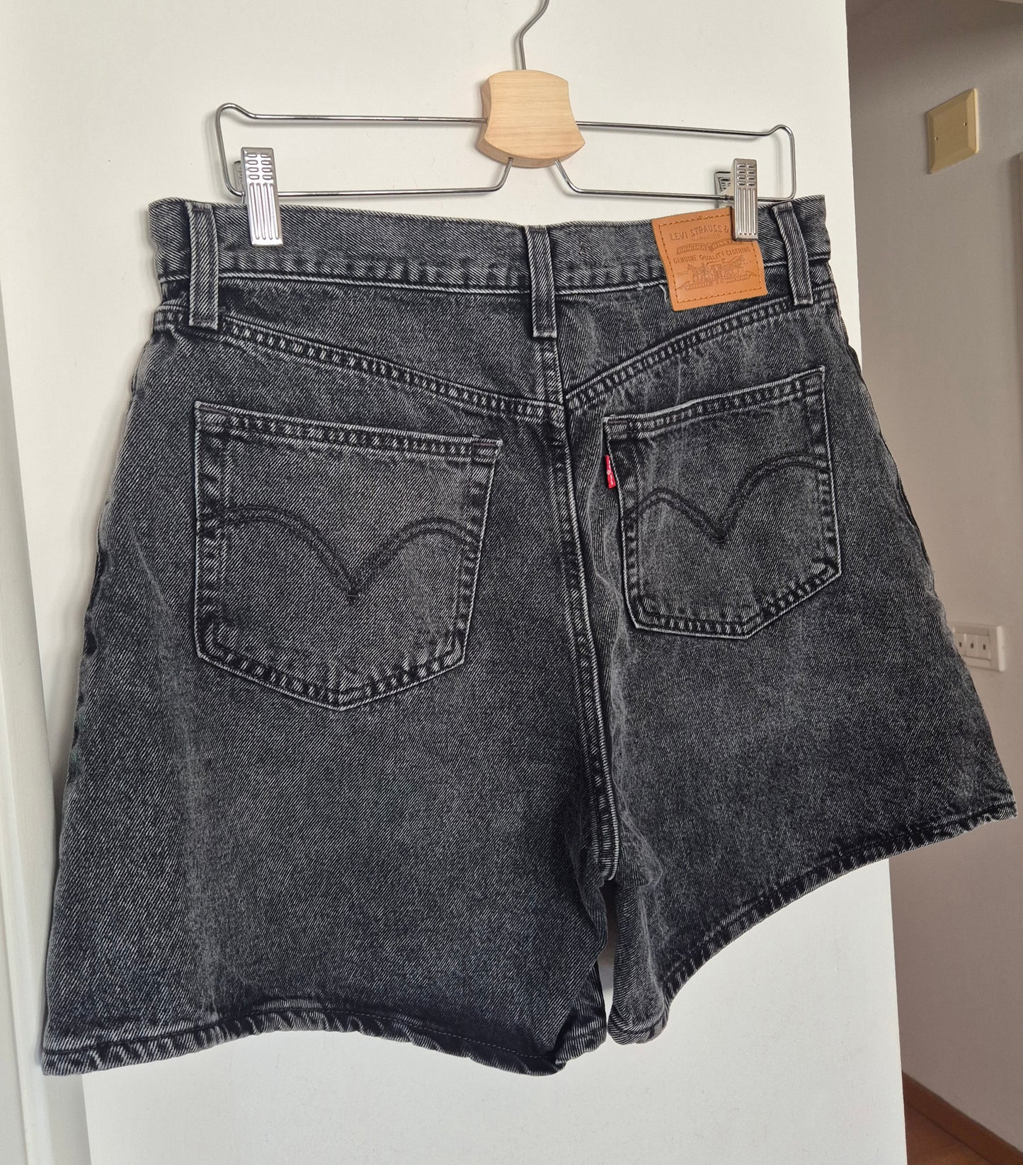 LEVI'S shorts