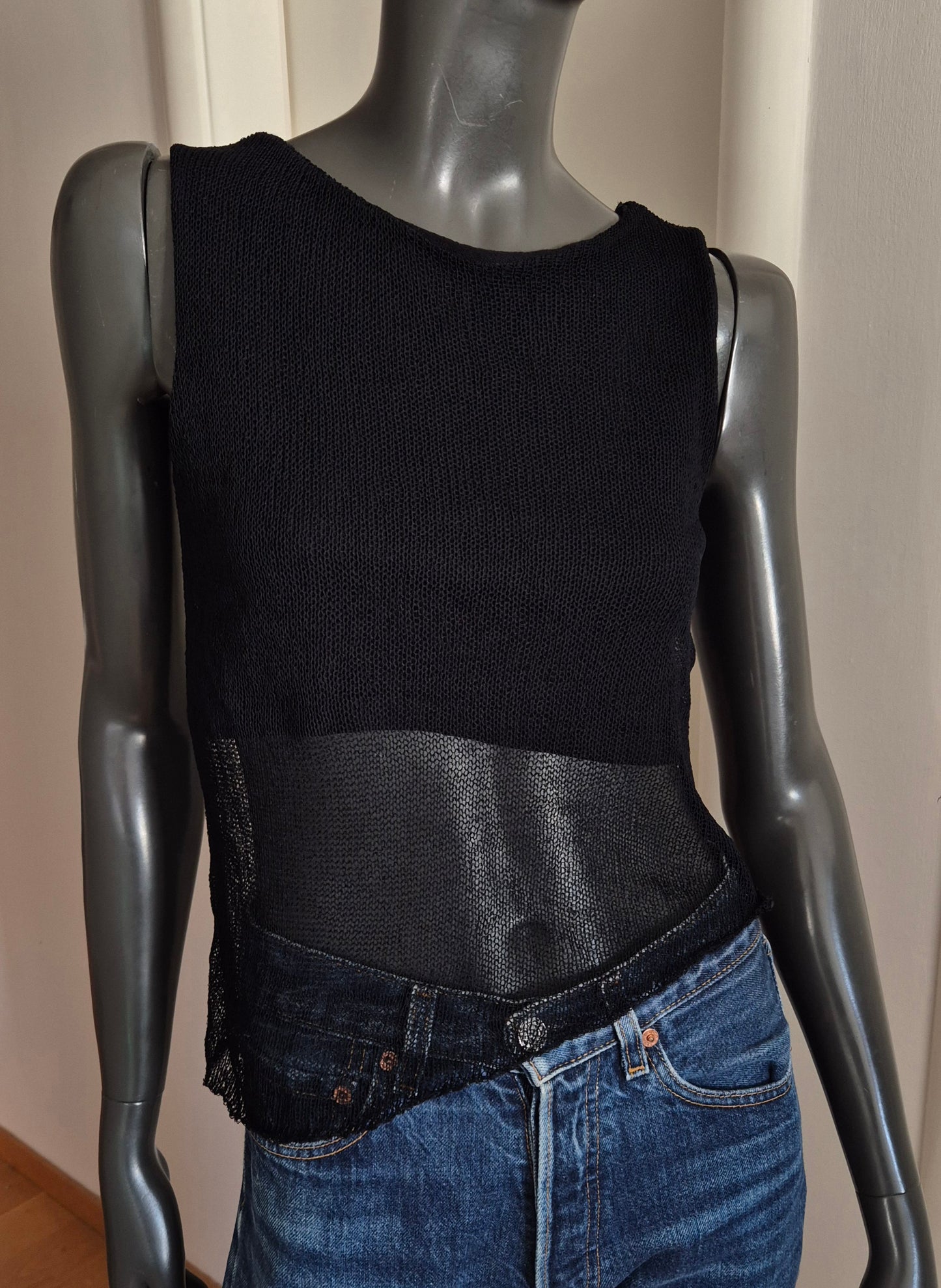 crni mrežasti top, novo 🖤