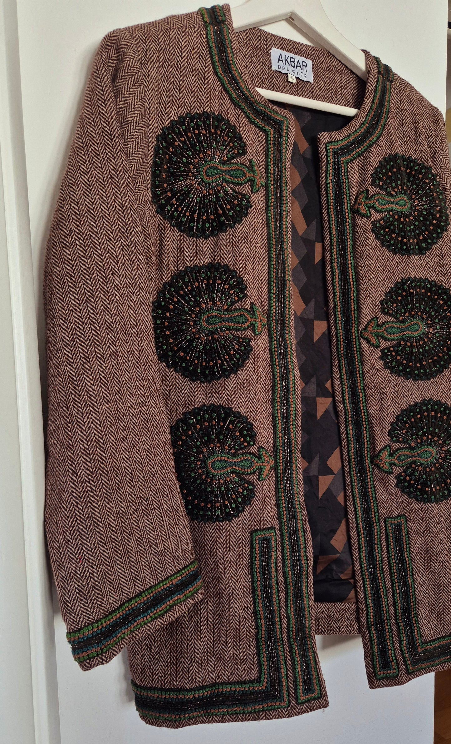 AKBAR DELIGHTS luksuzna marokanska tweed jakna s vezom (🦚), 100% vuna