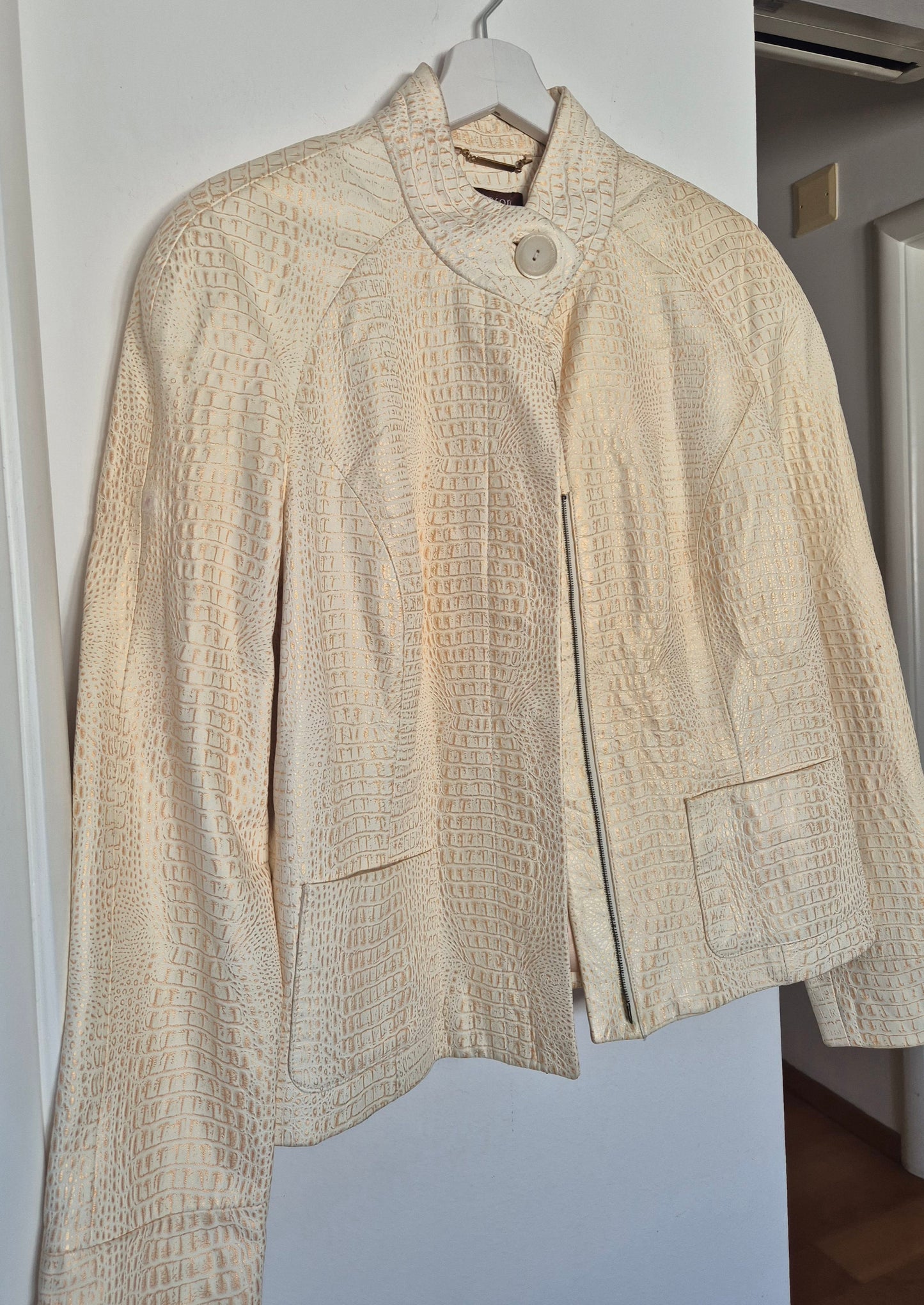 TESORI beige-zlatna jakna, koža