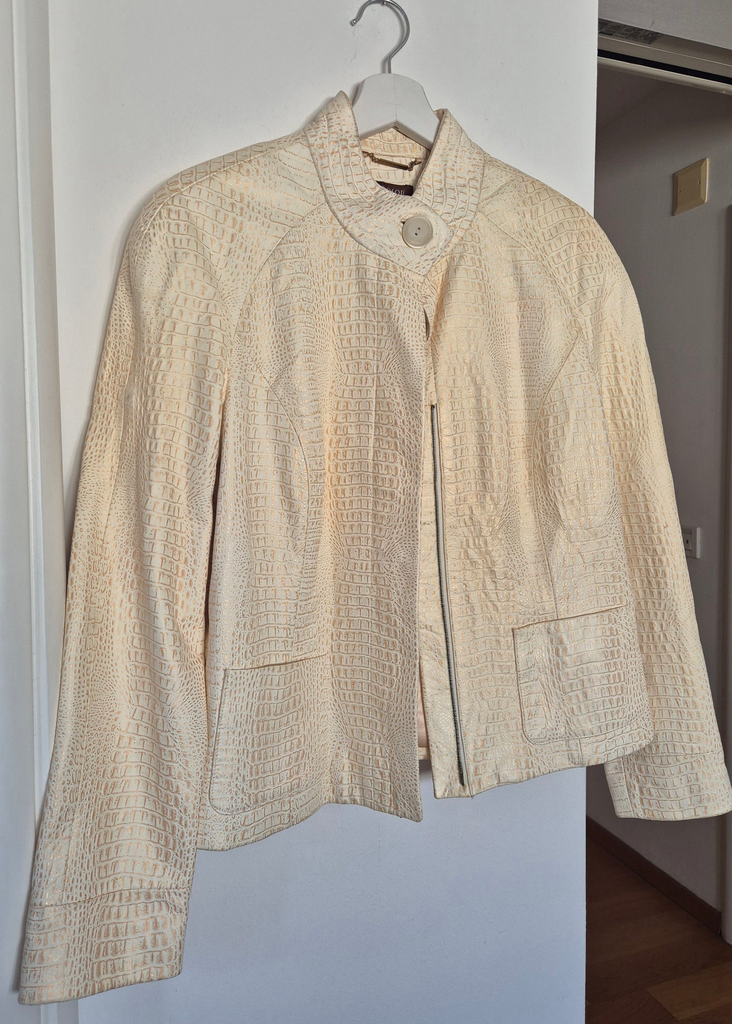 TESORI beige-zlatna jakna, koža