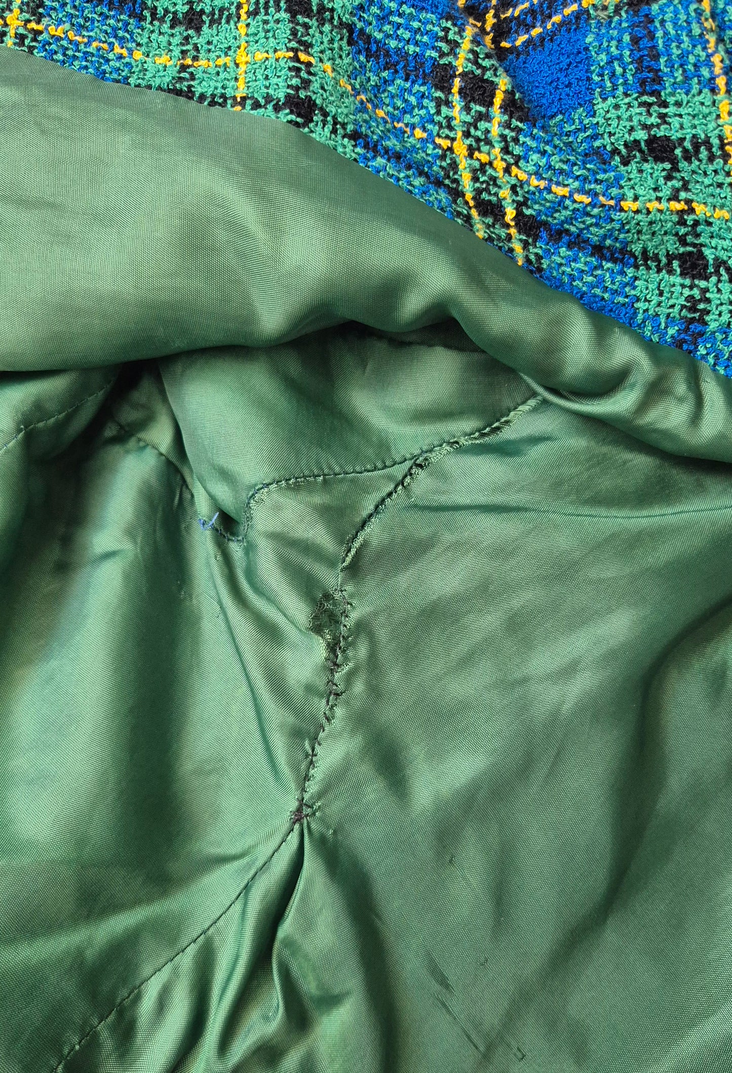 karirani sako od buklea 💚💙