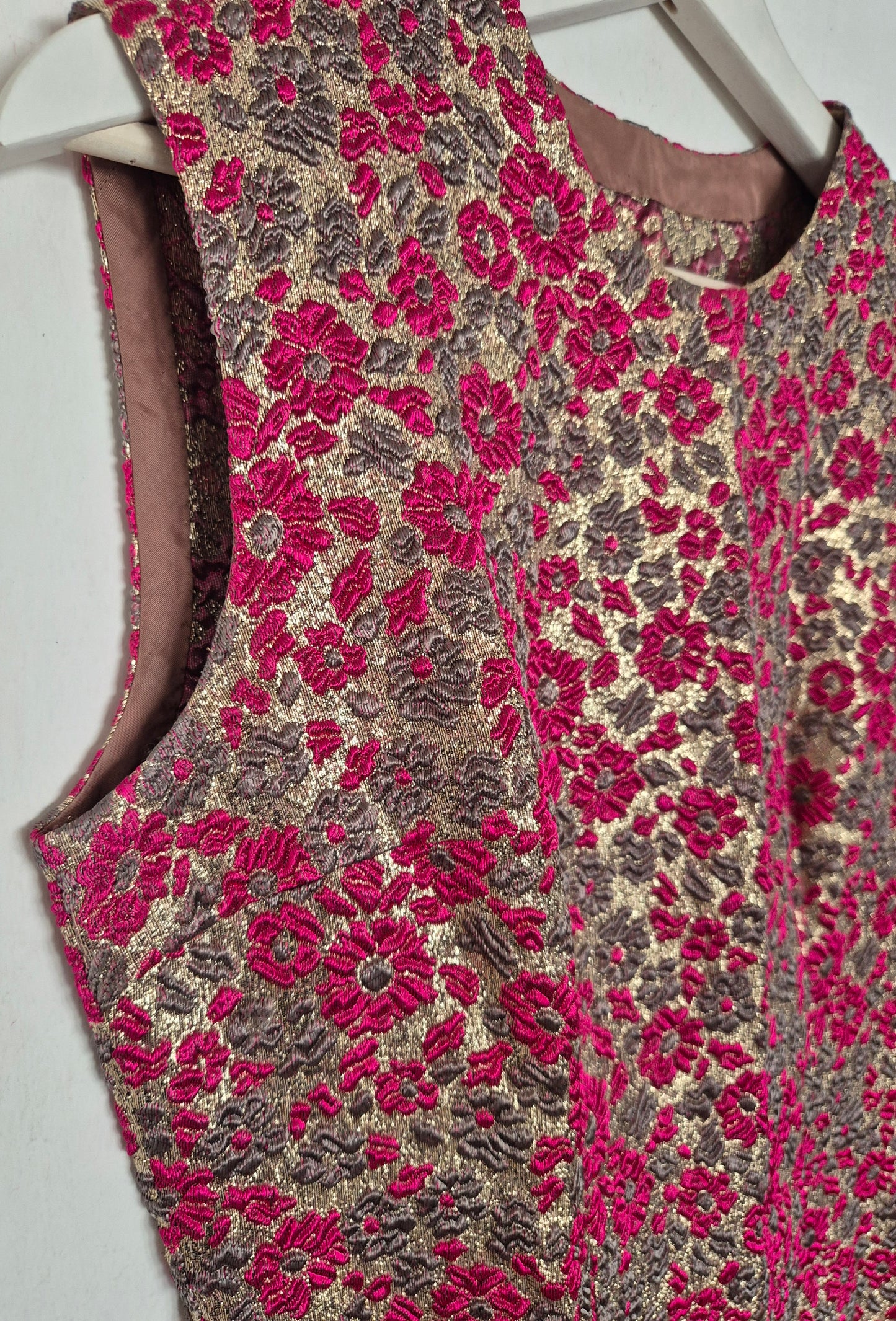 very vintage handmade haljina od predivnog žakara, nova