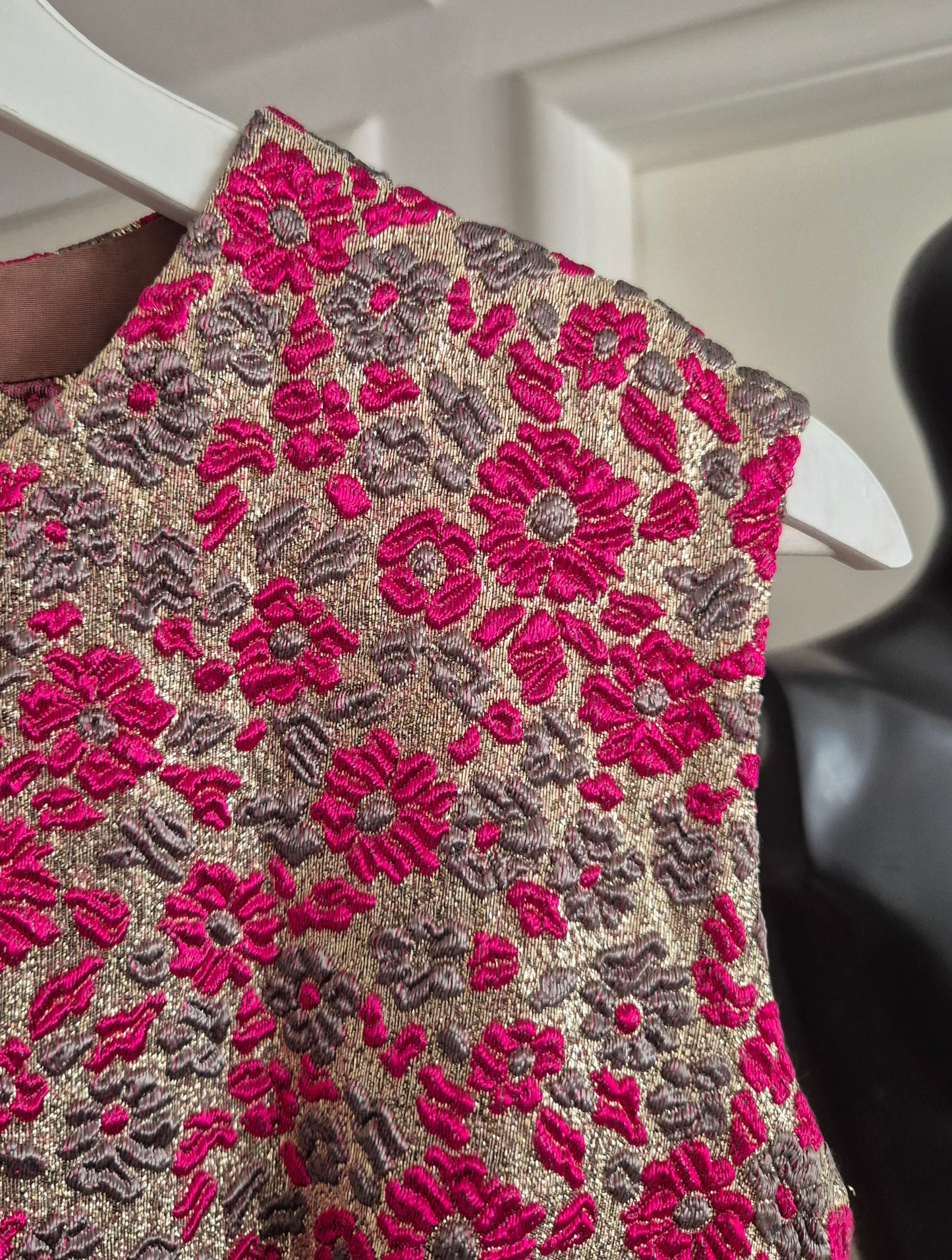 very vintage handmade haljina od predivnog žakara, nova