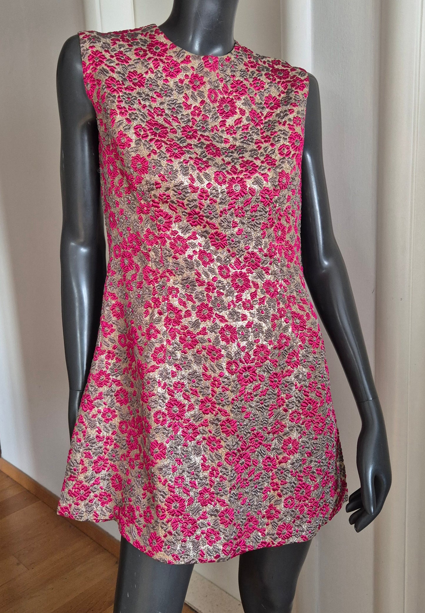 very vintage handmade haljina od predivnog žakara, nova