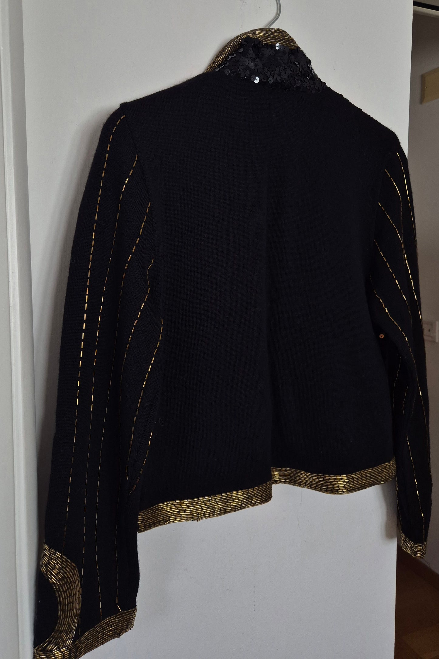 fantastična vintage jakna s perlicama, vuna