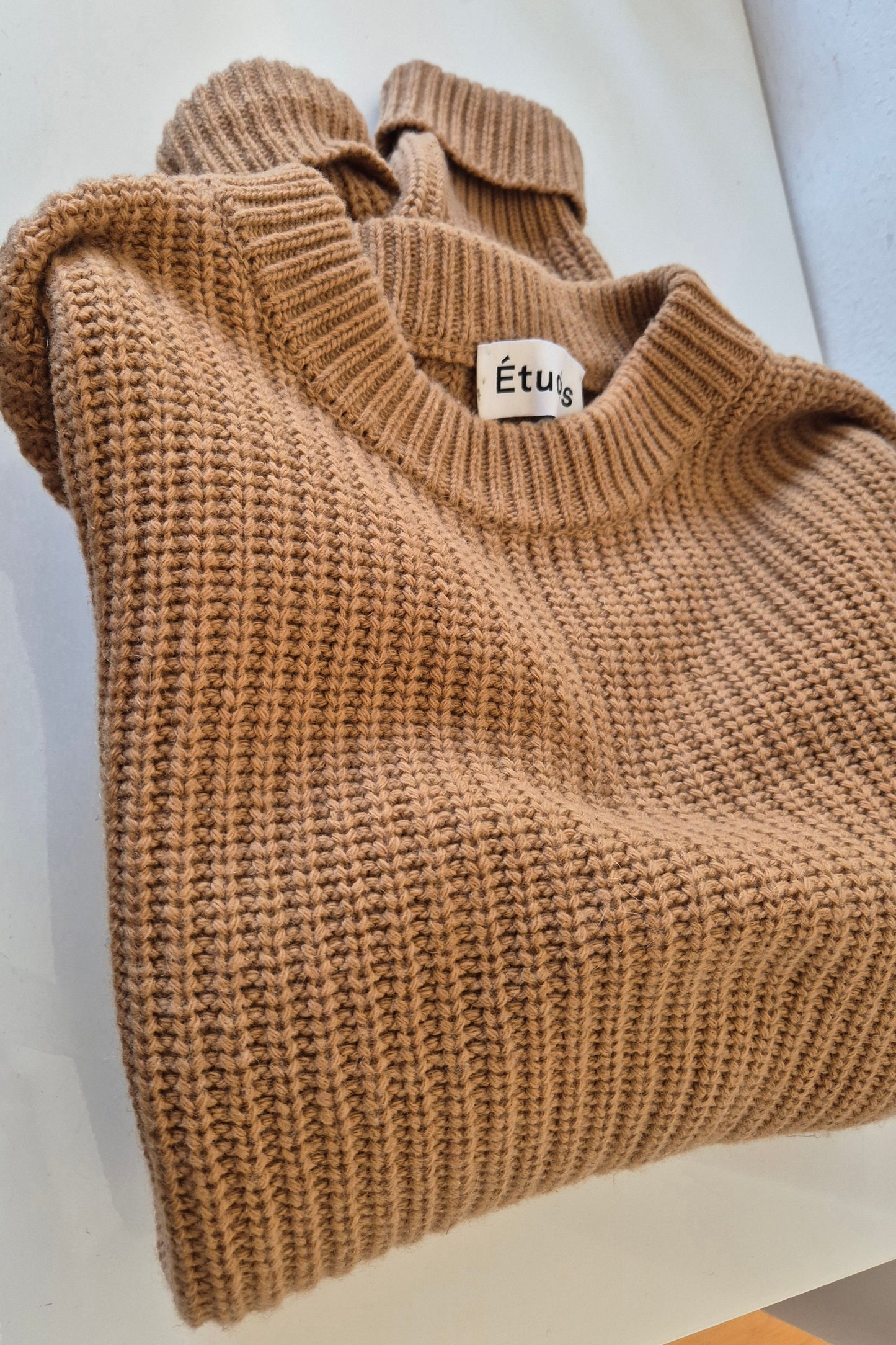 ÉTUDES kvalitetni vuneni pulover