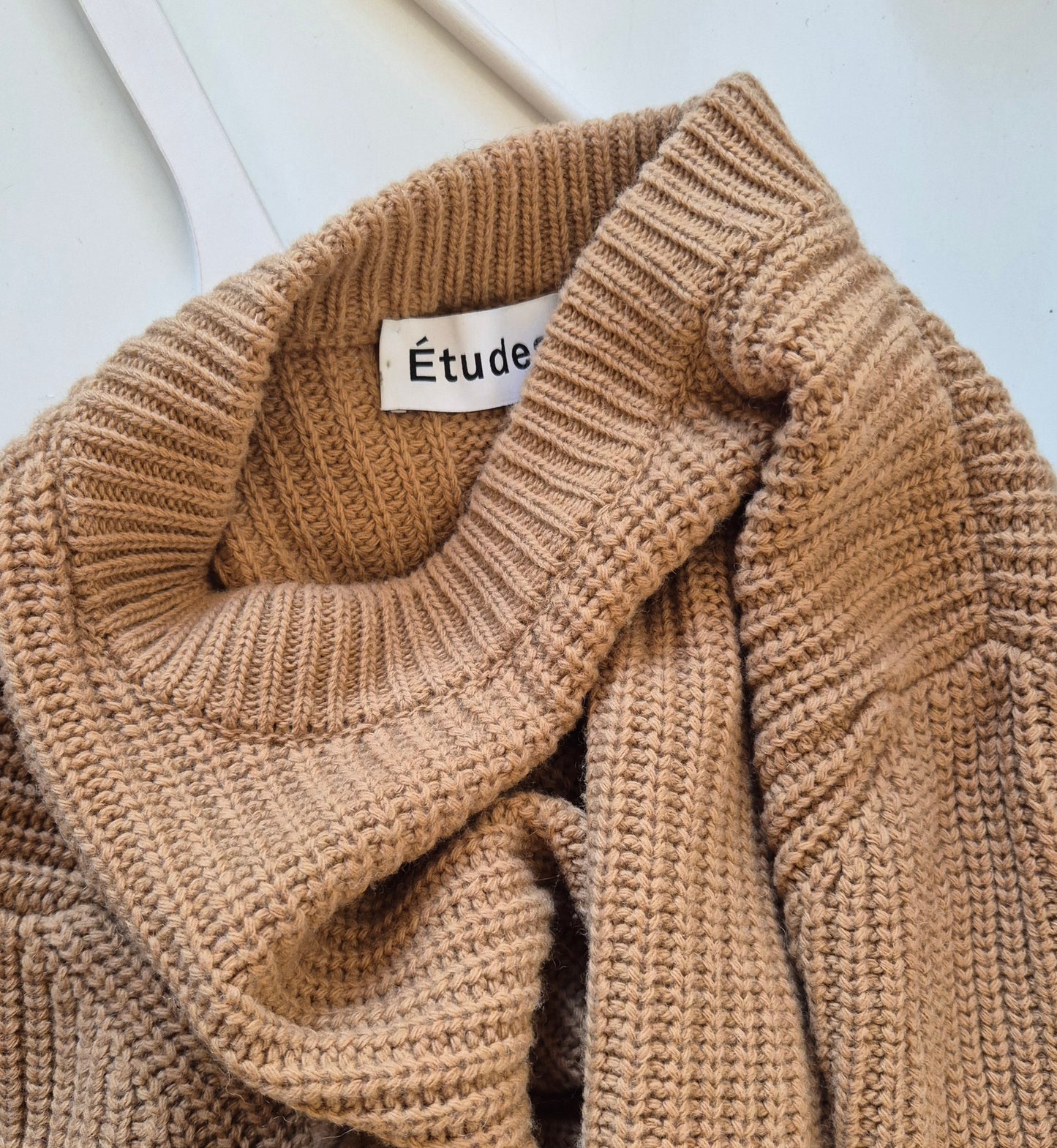 ÉTUDES kvalitetni vuneni pulover