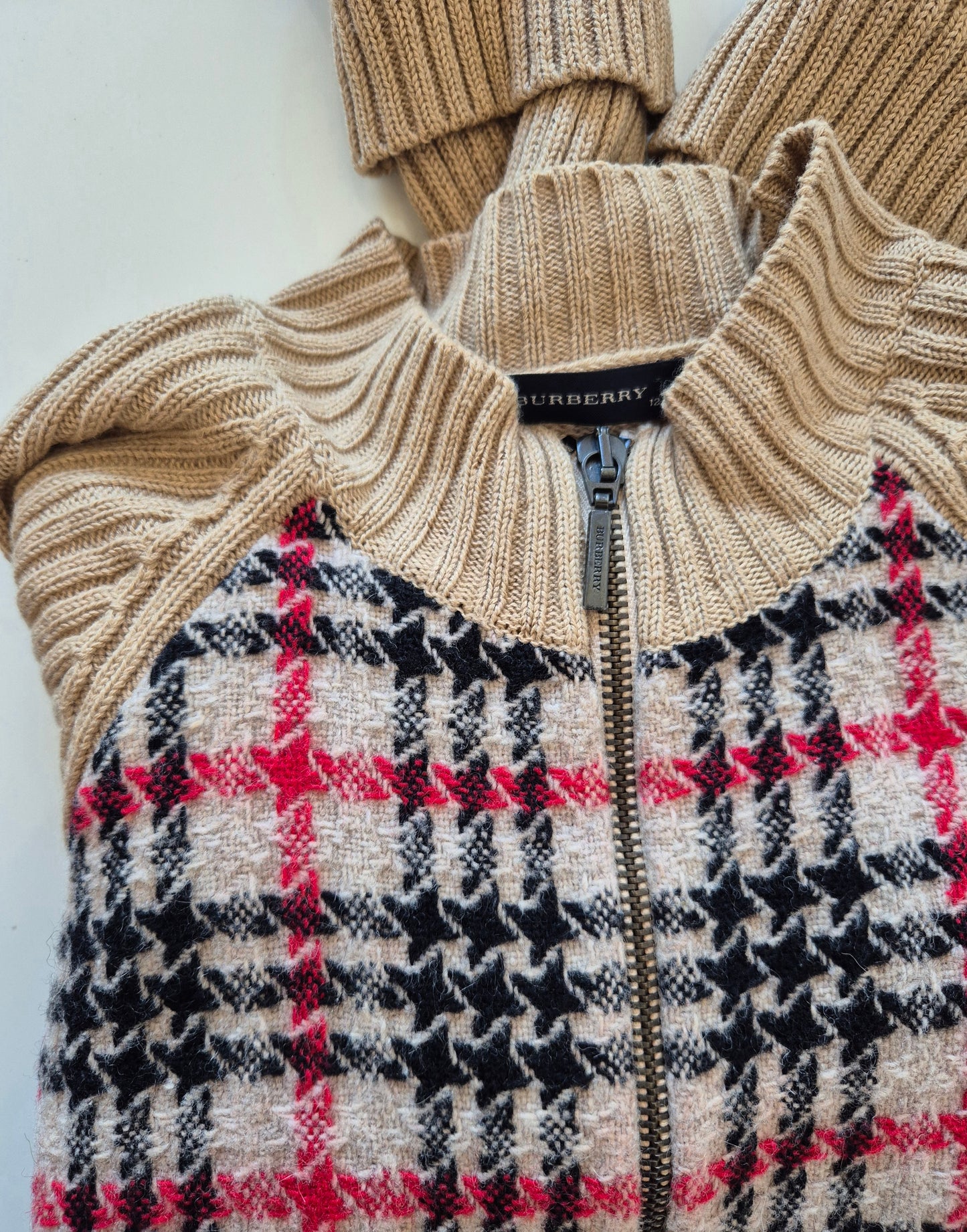 BURBERRY pleteni pulover/jakna