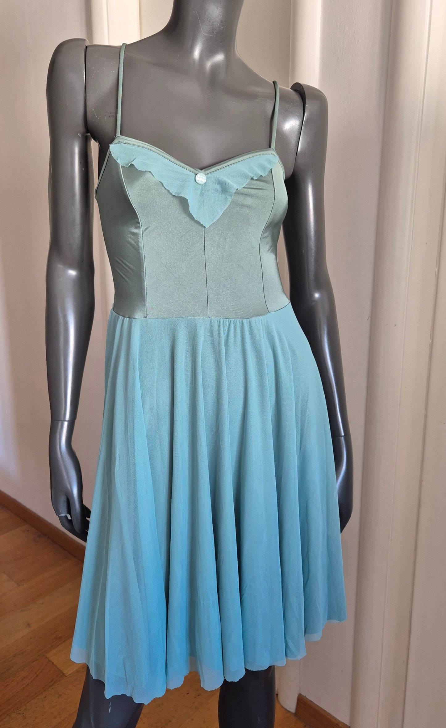 predivna haljina izraelske dizajnerice